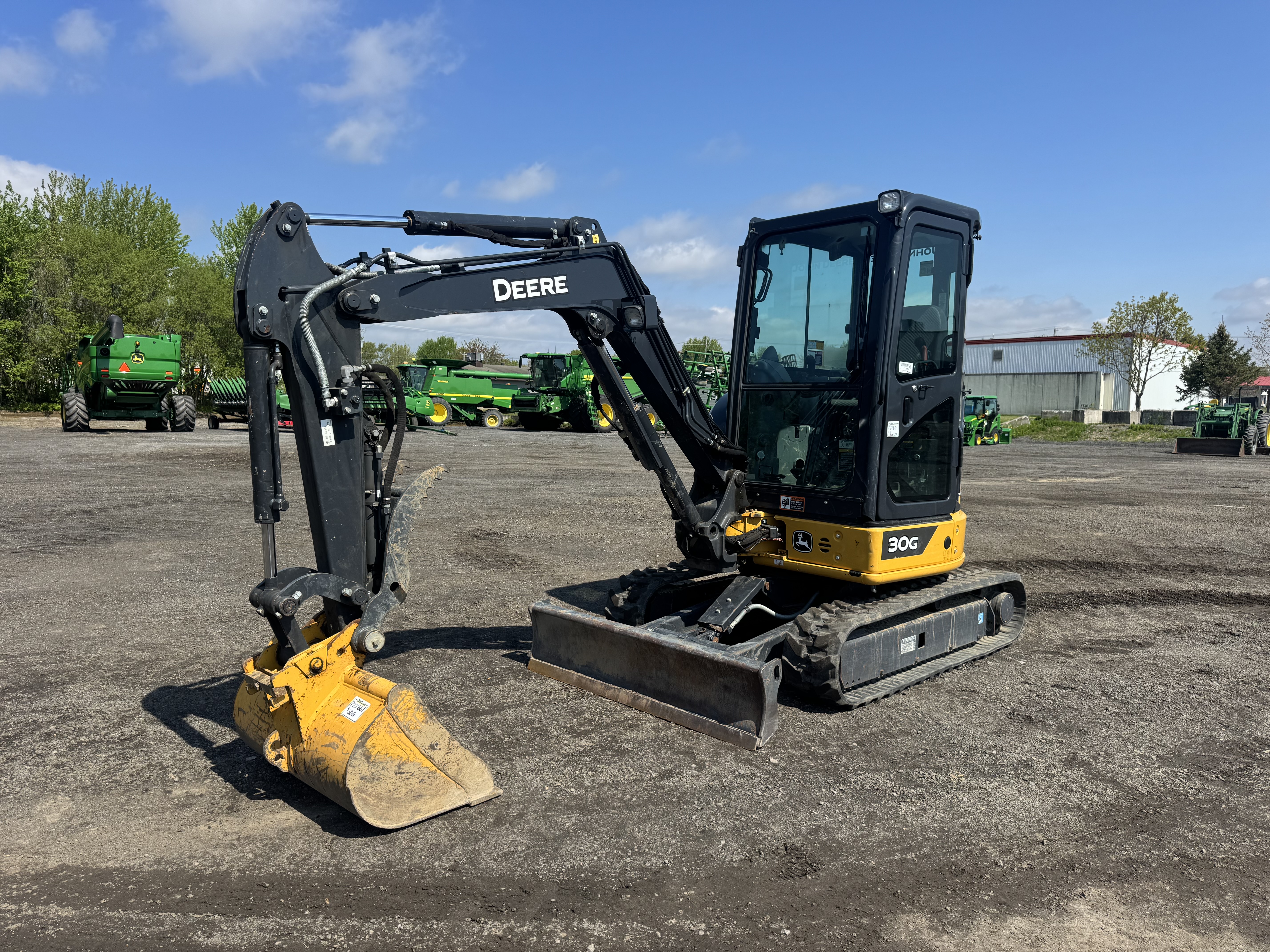 John Deere 30G  
