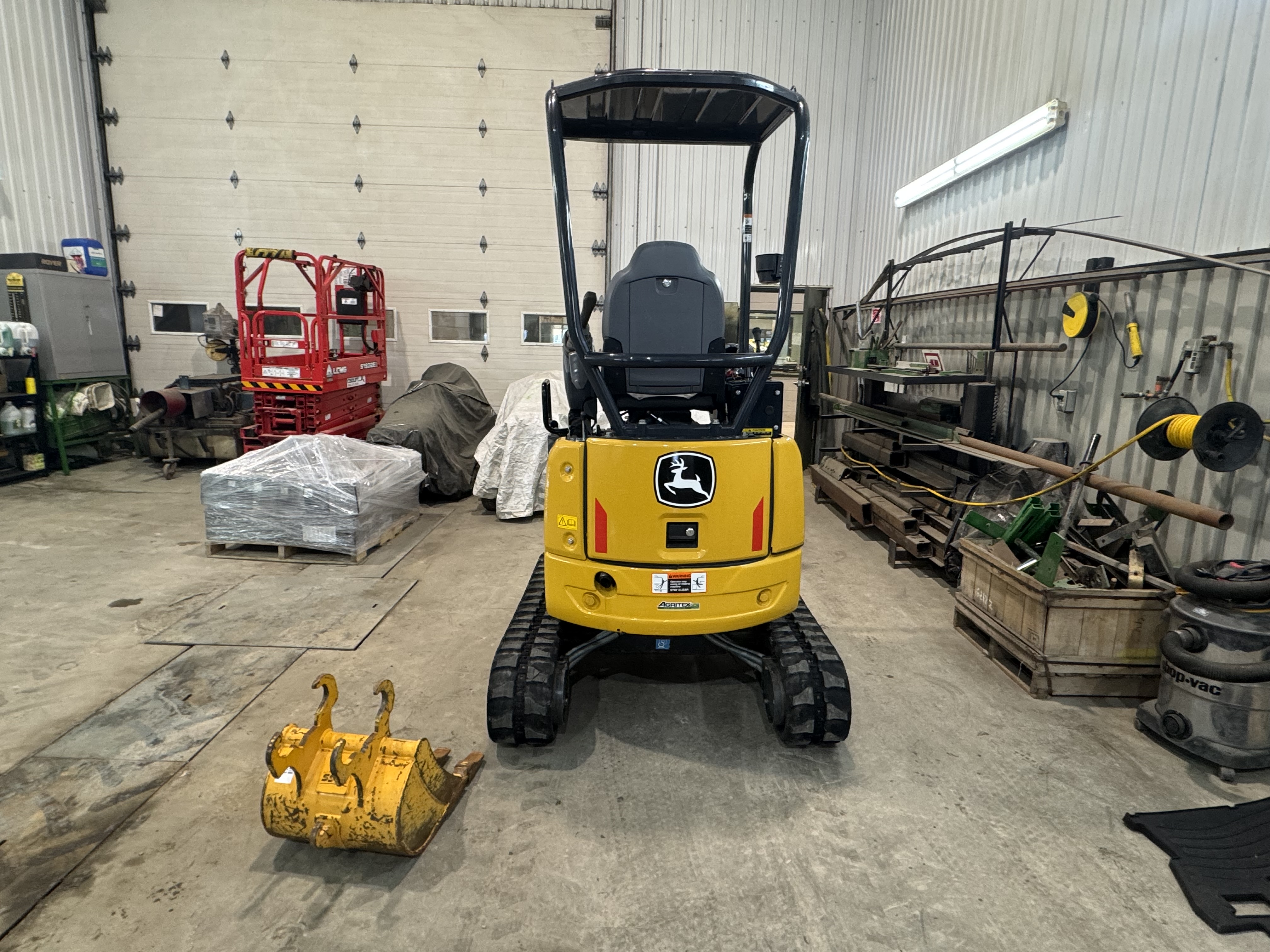 John Deere 17G