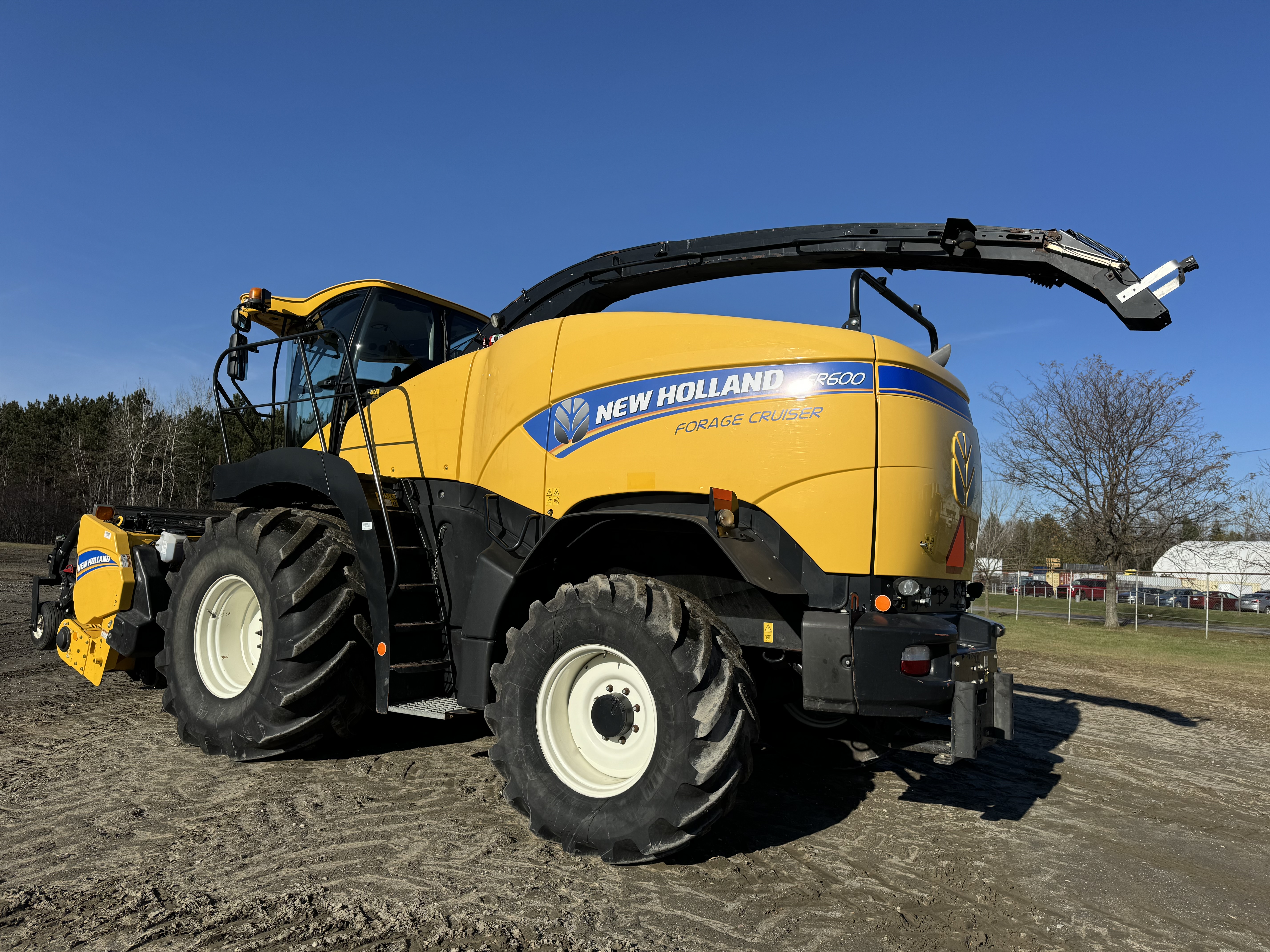 New Holland FR600