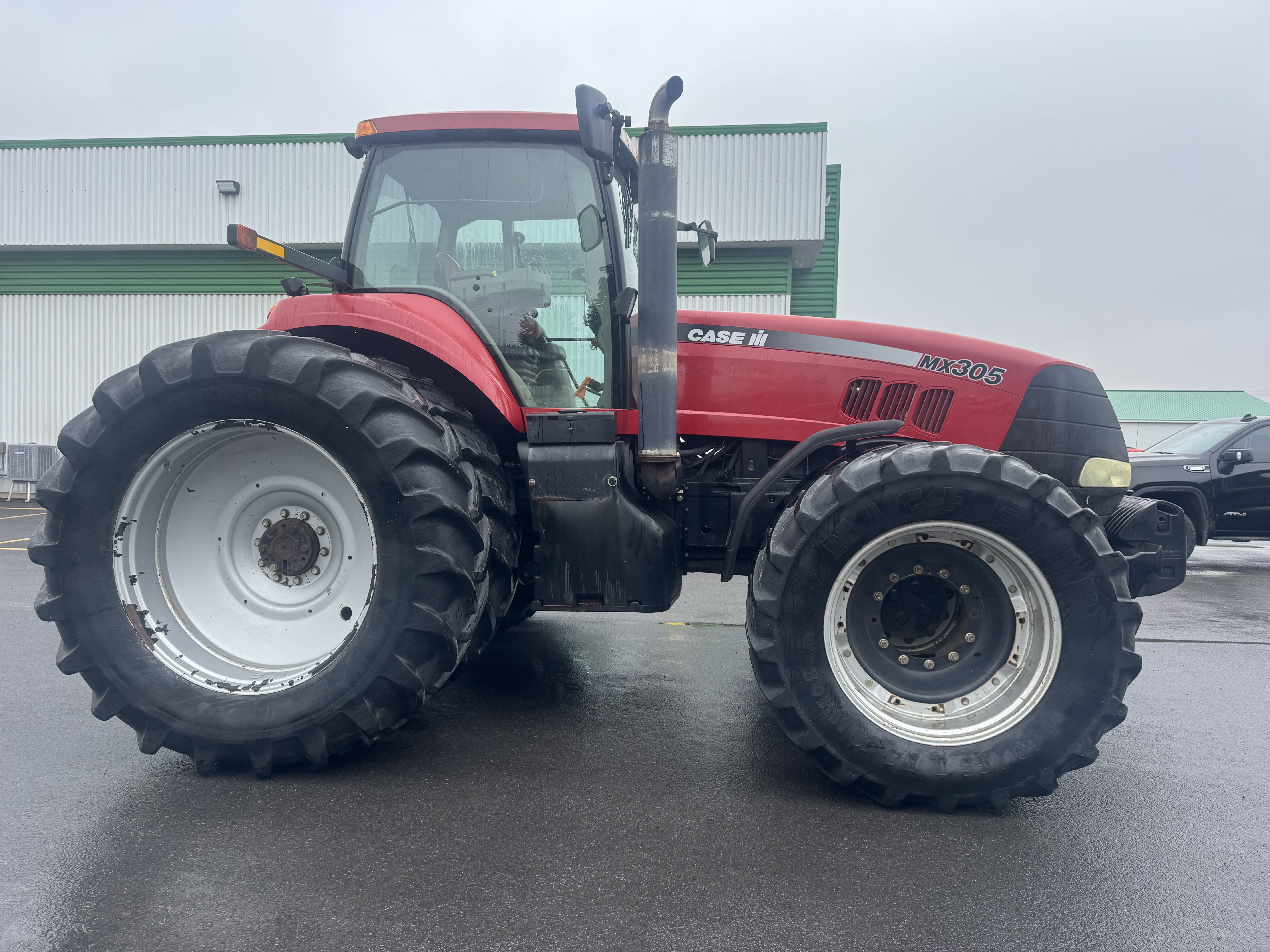 Case/IH MX305