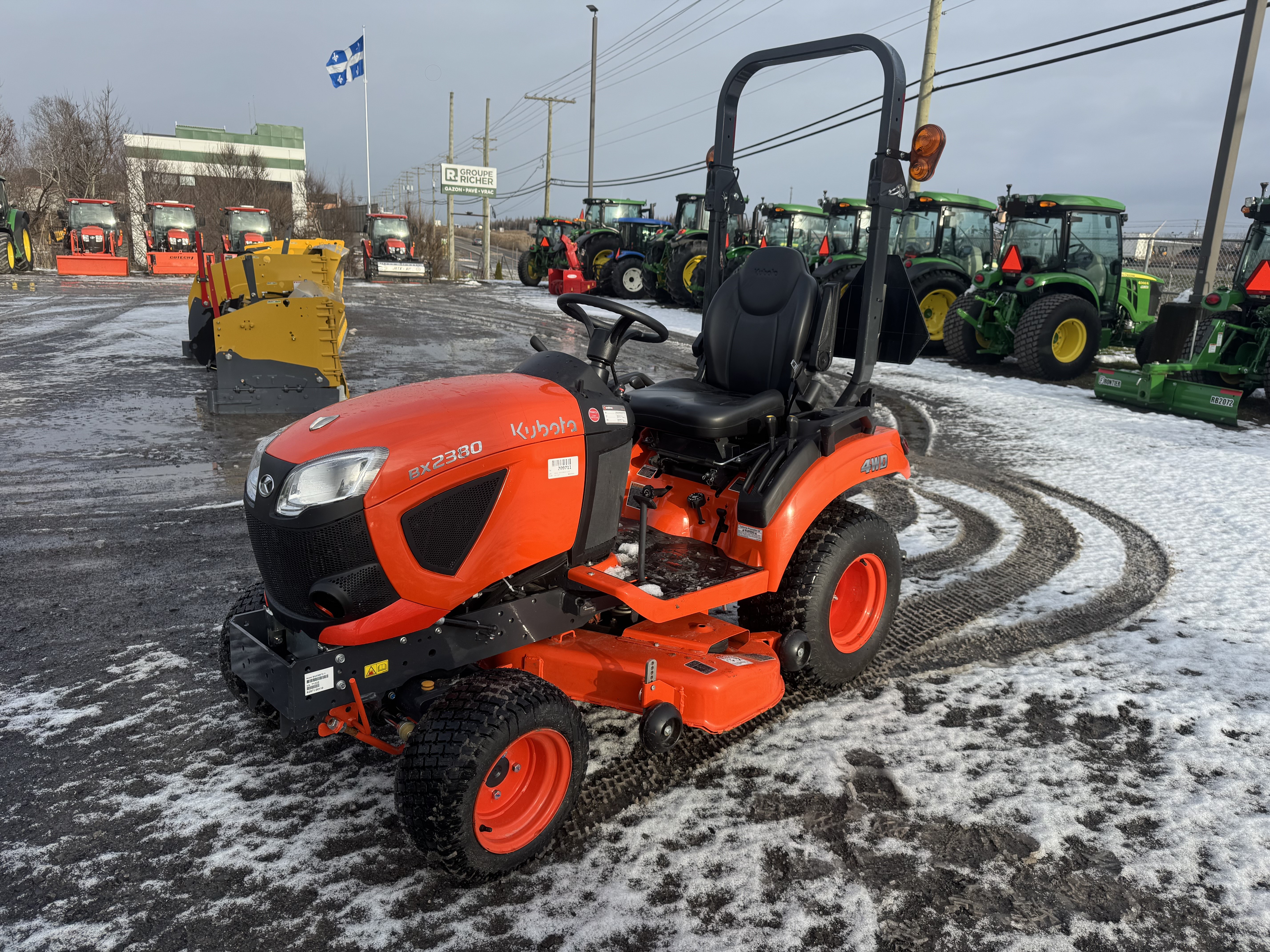 Kubota BX2380