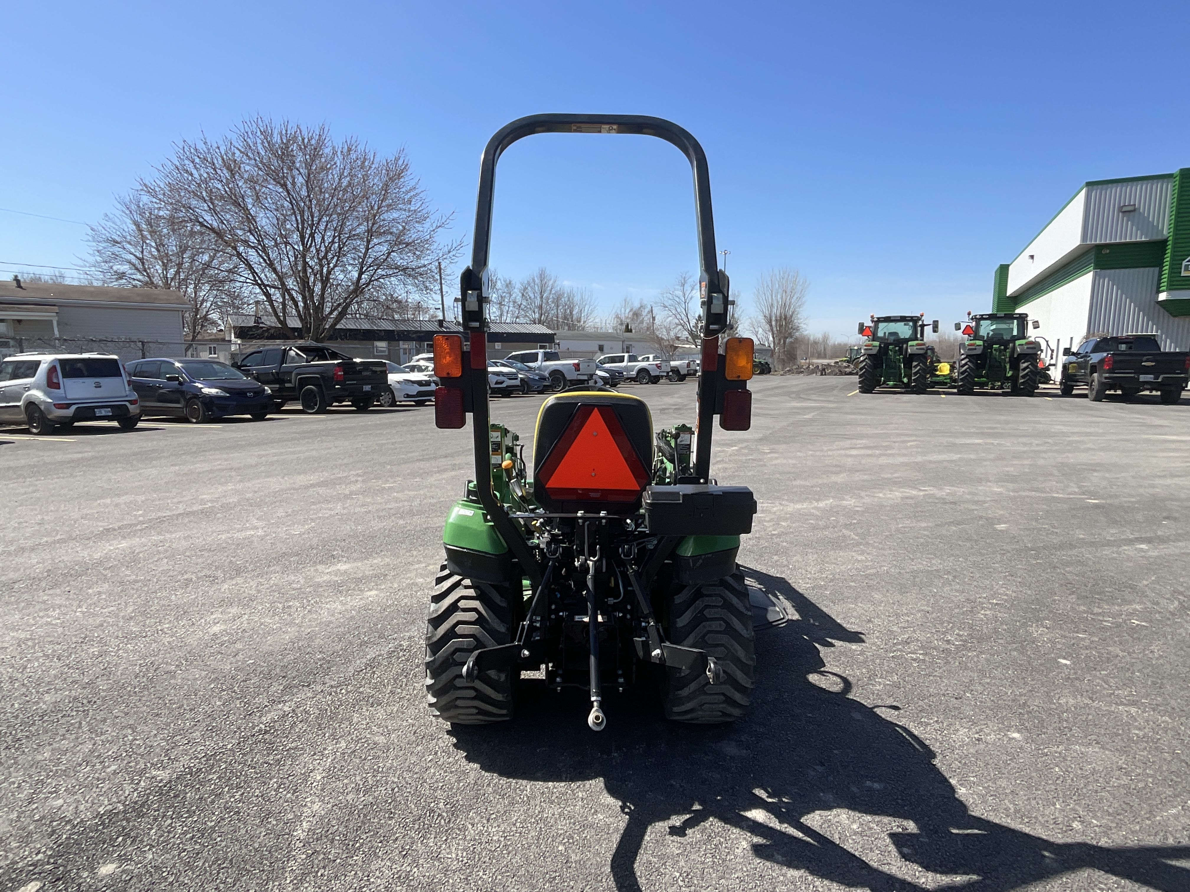 John Deere 1023E