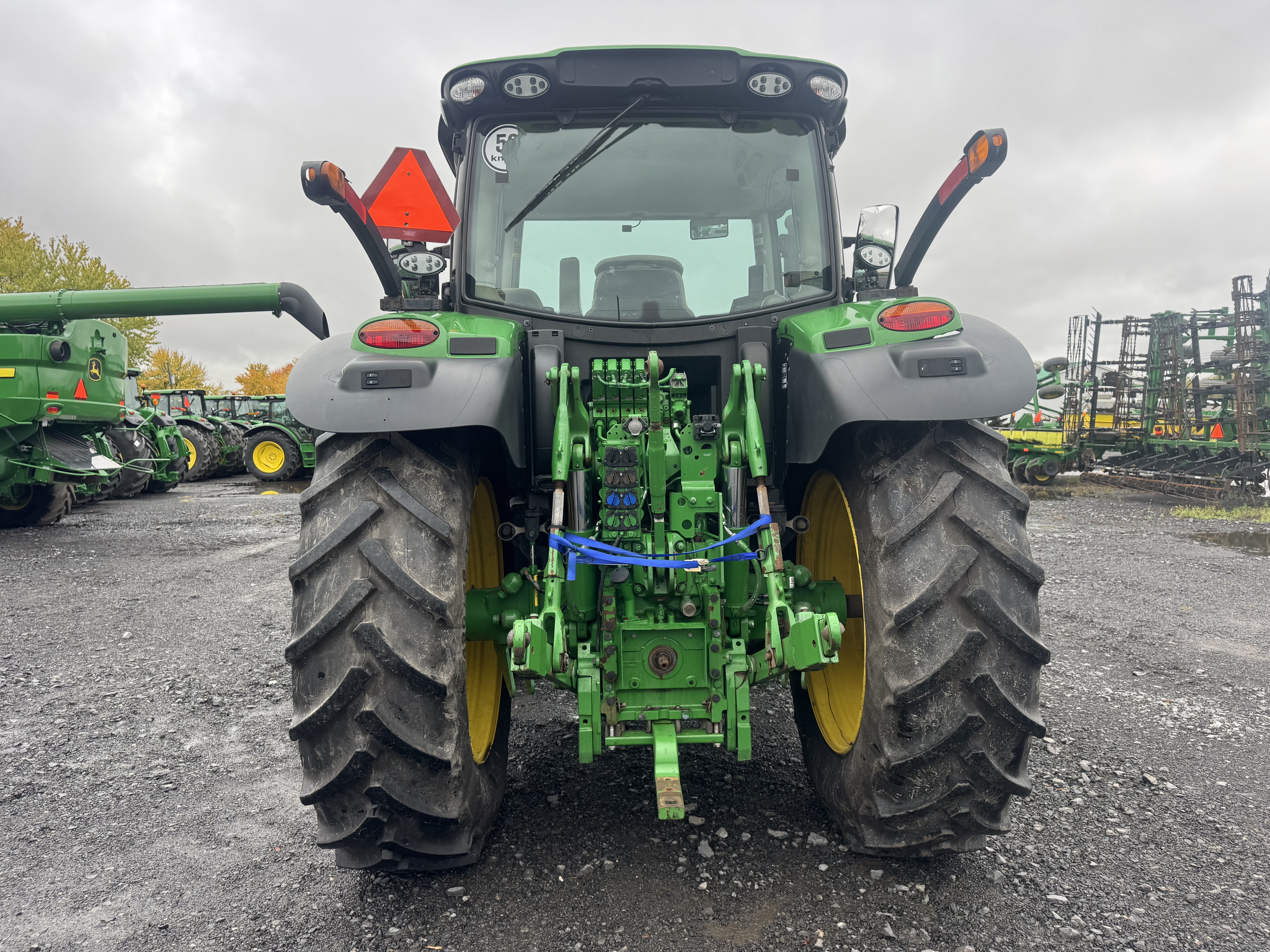 John Deere 6R 145