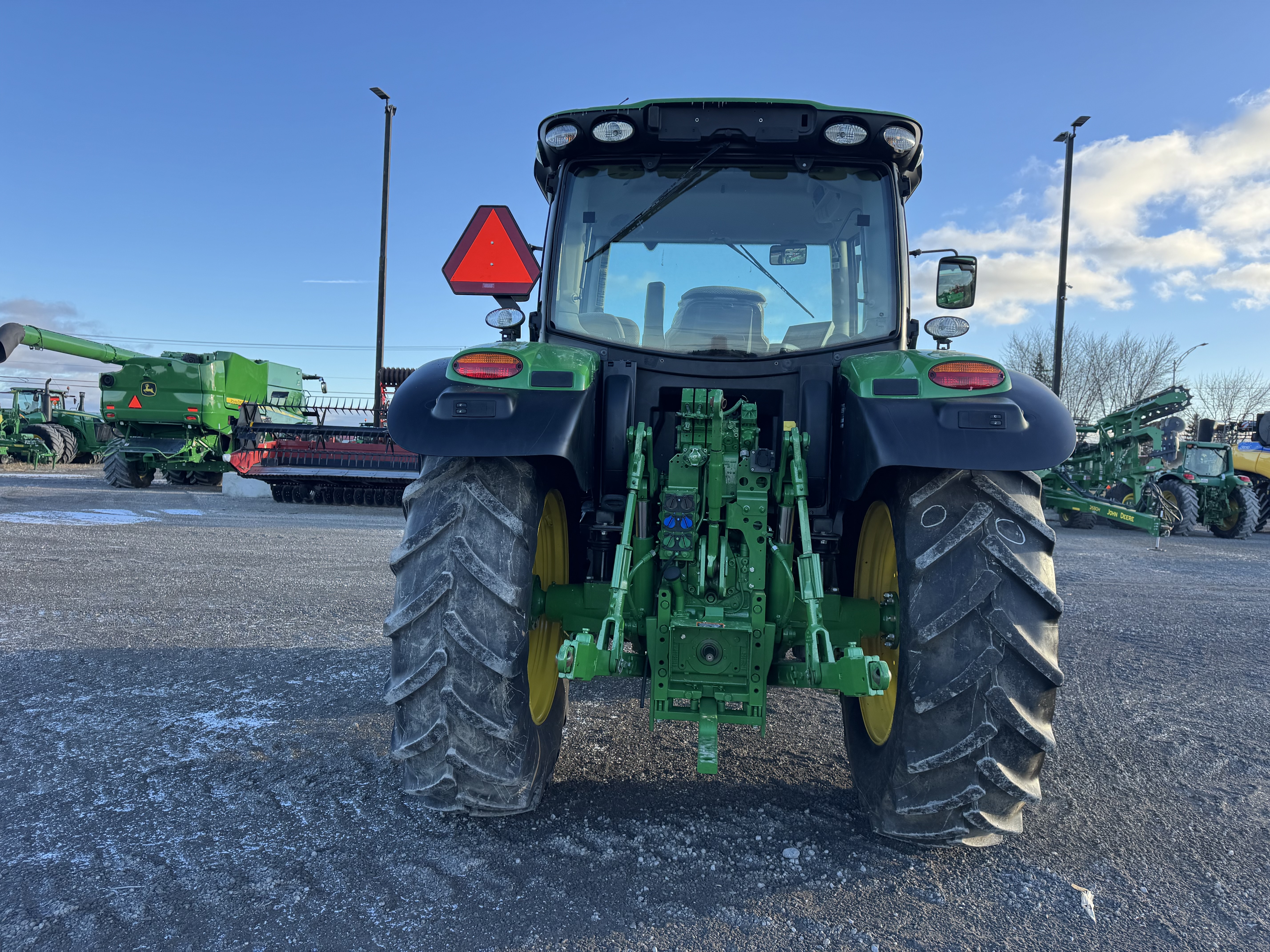 John Deere 6110R