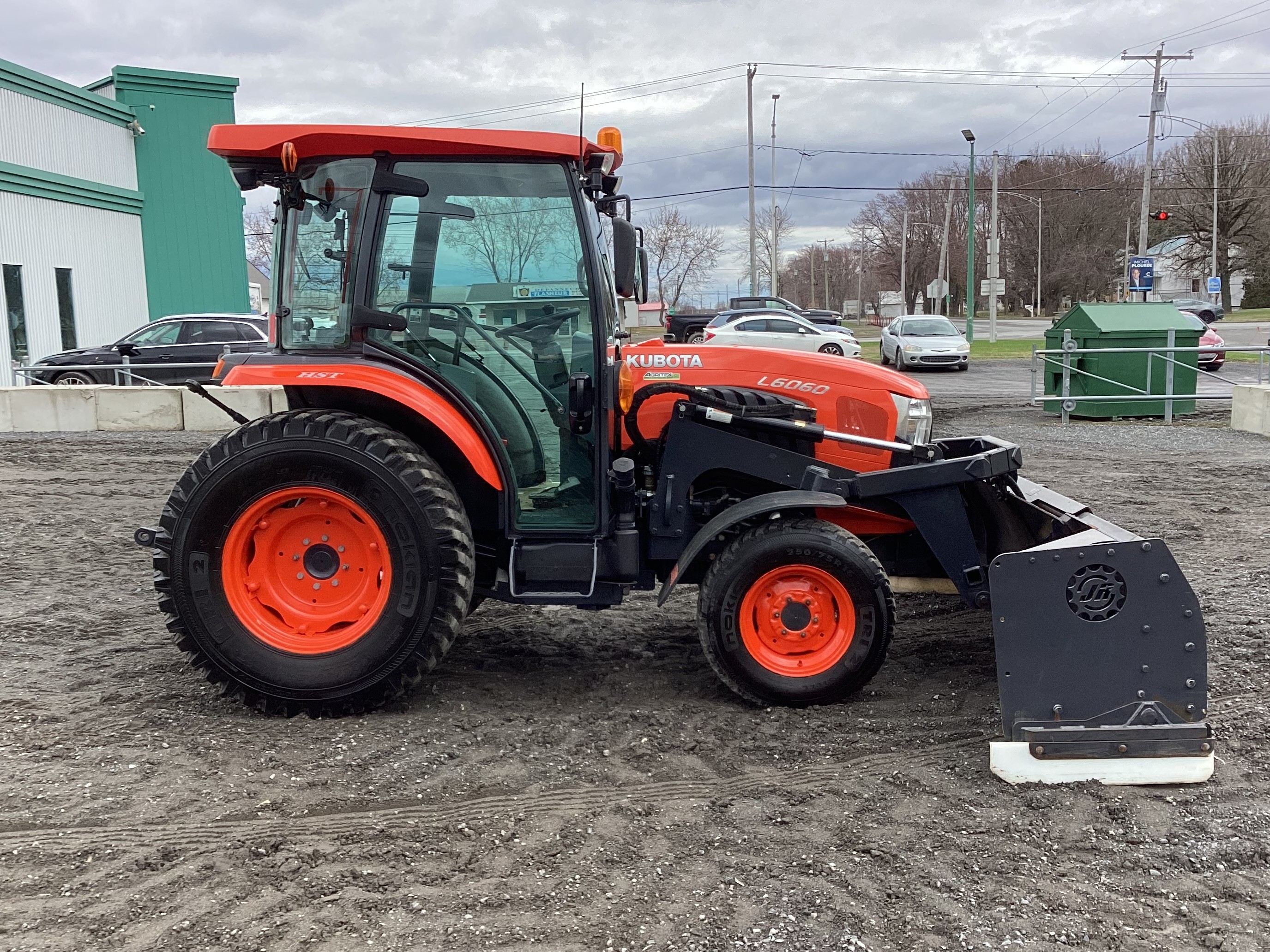 Kubota L6060 GRATTE NOKIAN