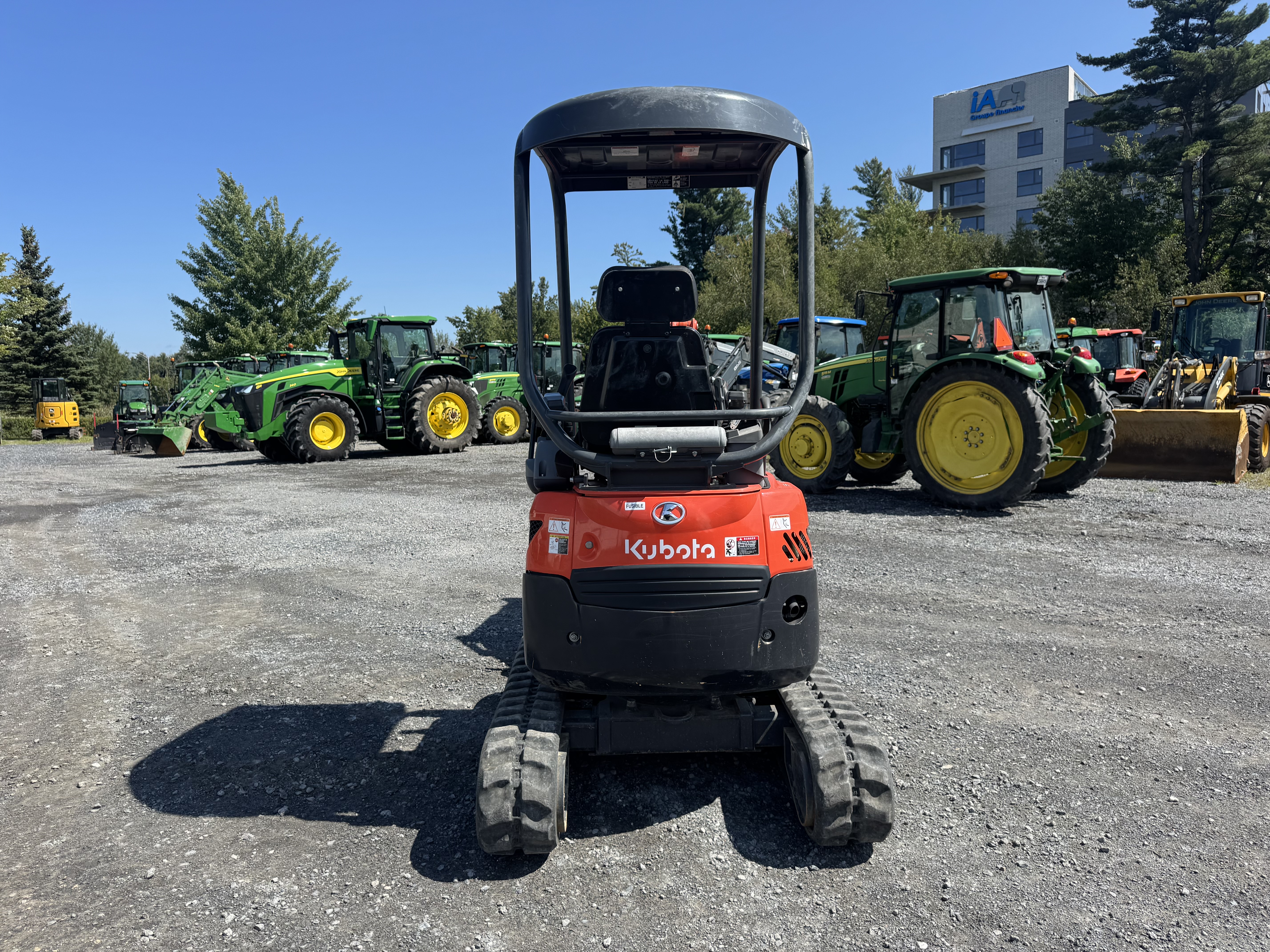 Kubota U17