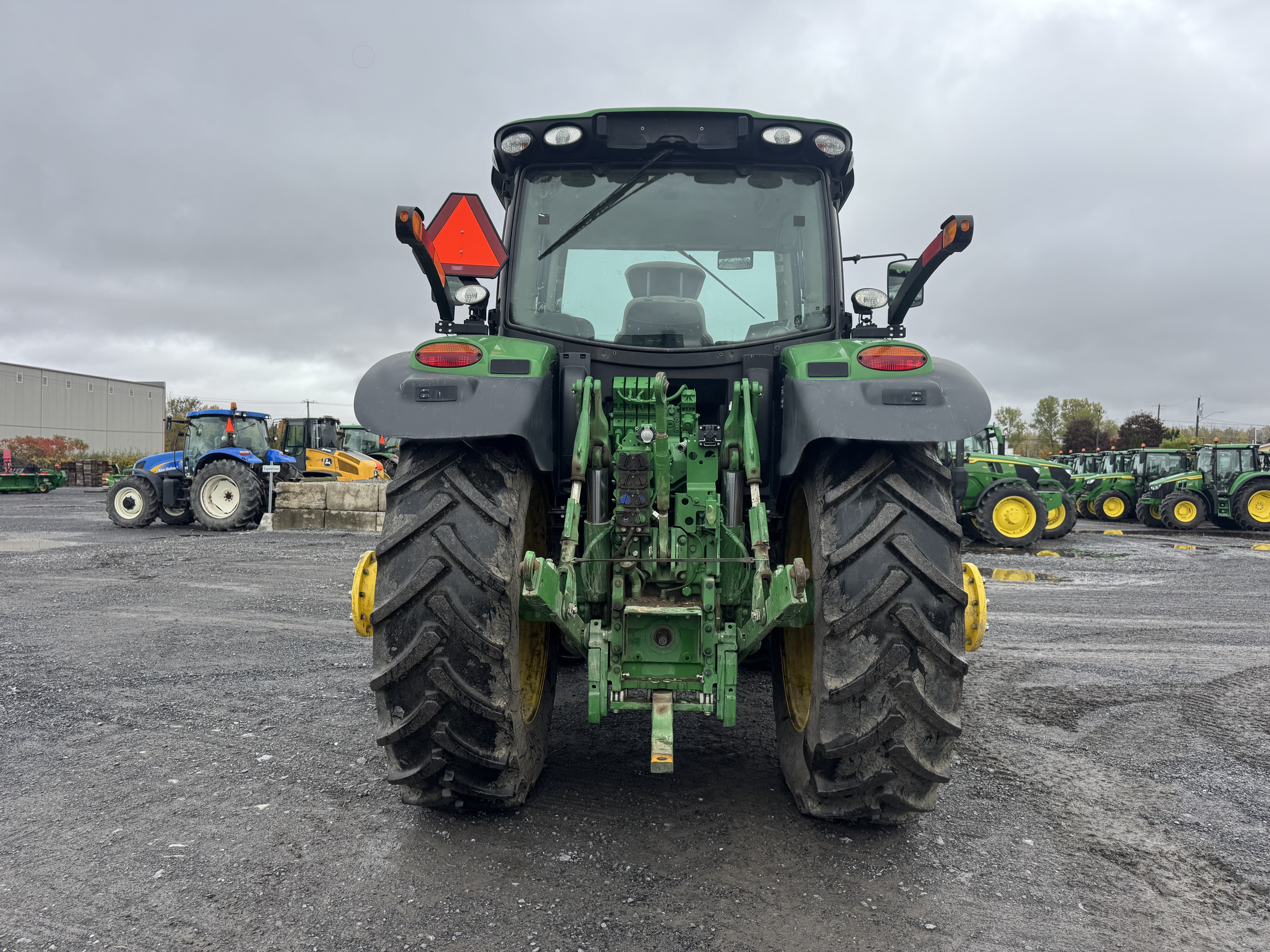John Deere 6145R FRT HITCH