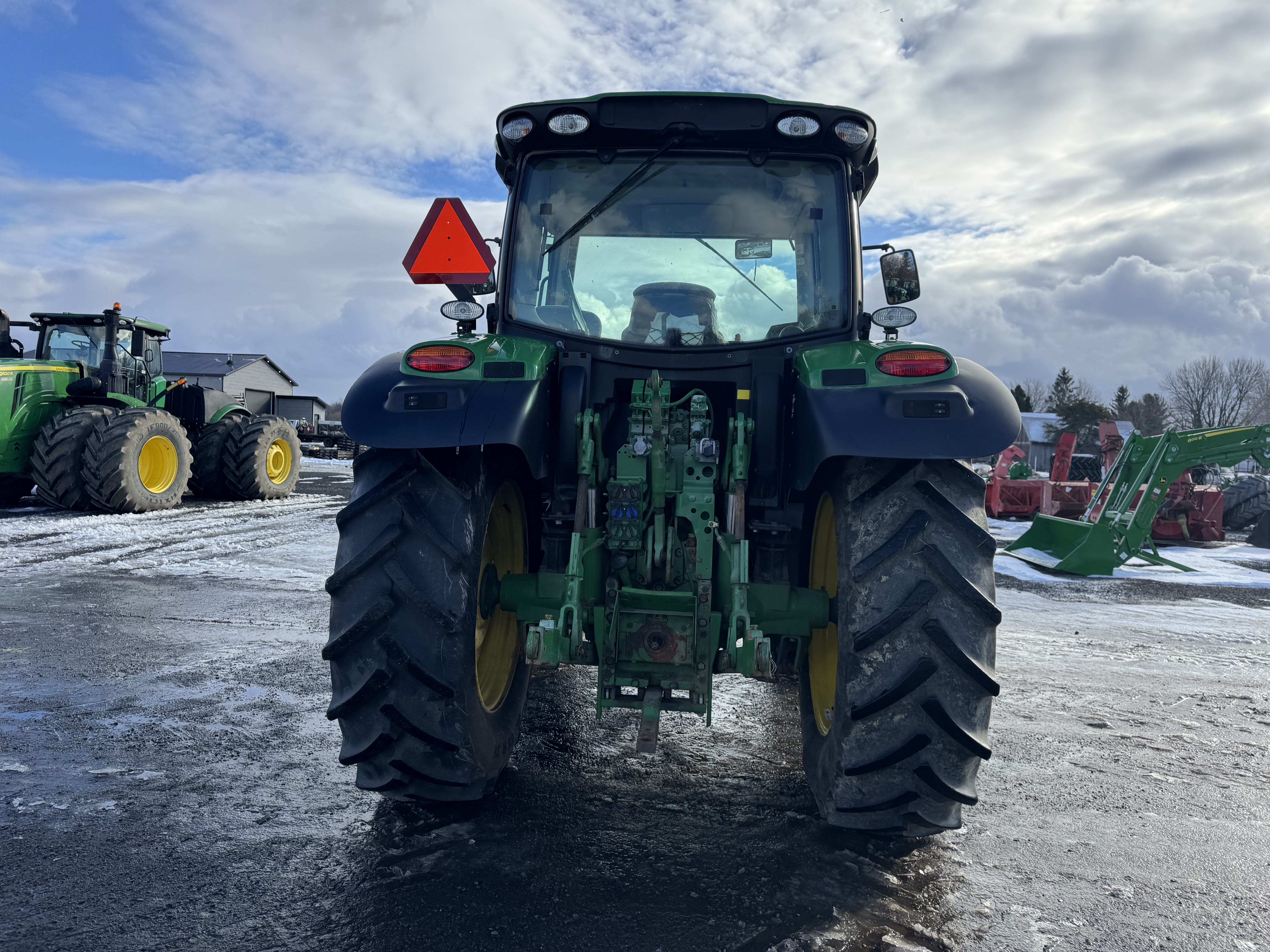 John Deere 6110R