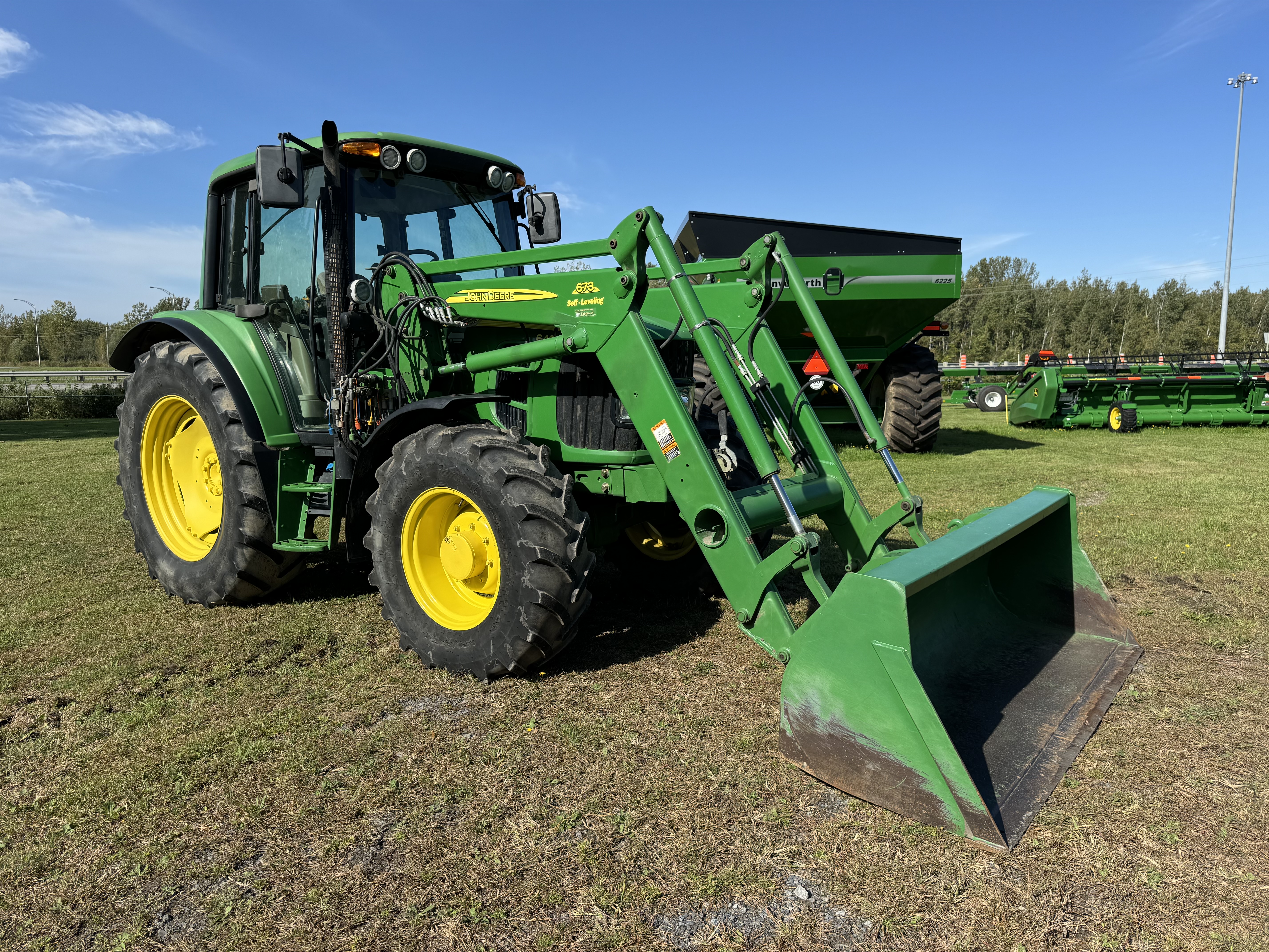 John Deere 6430