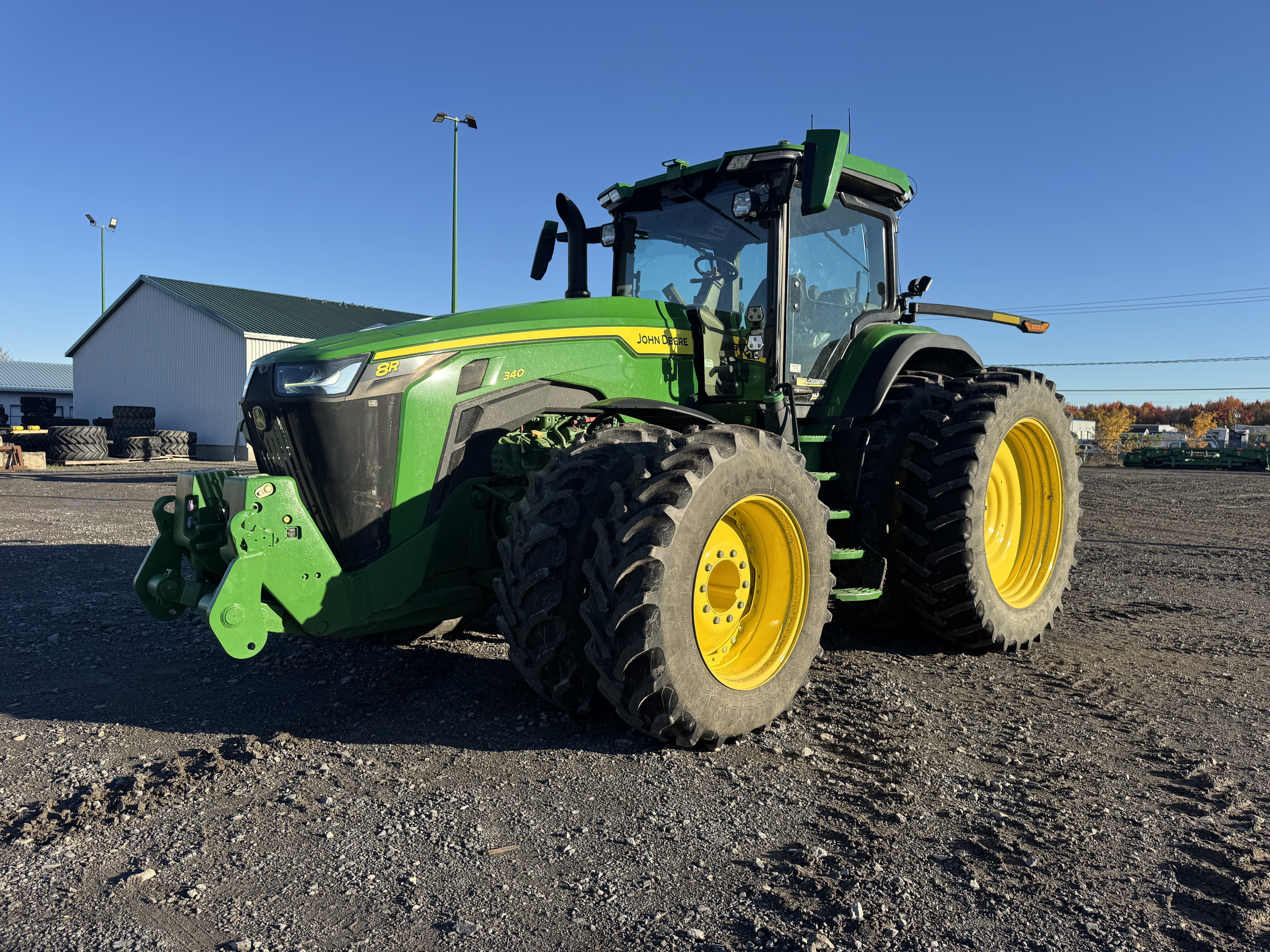 John Deere 8R 340 FRT HITCH PTO