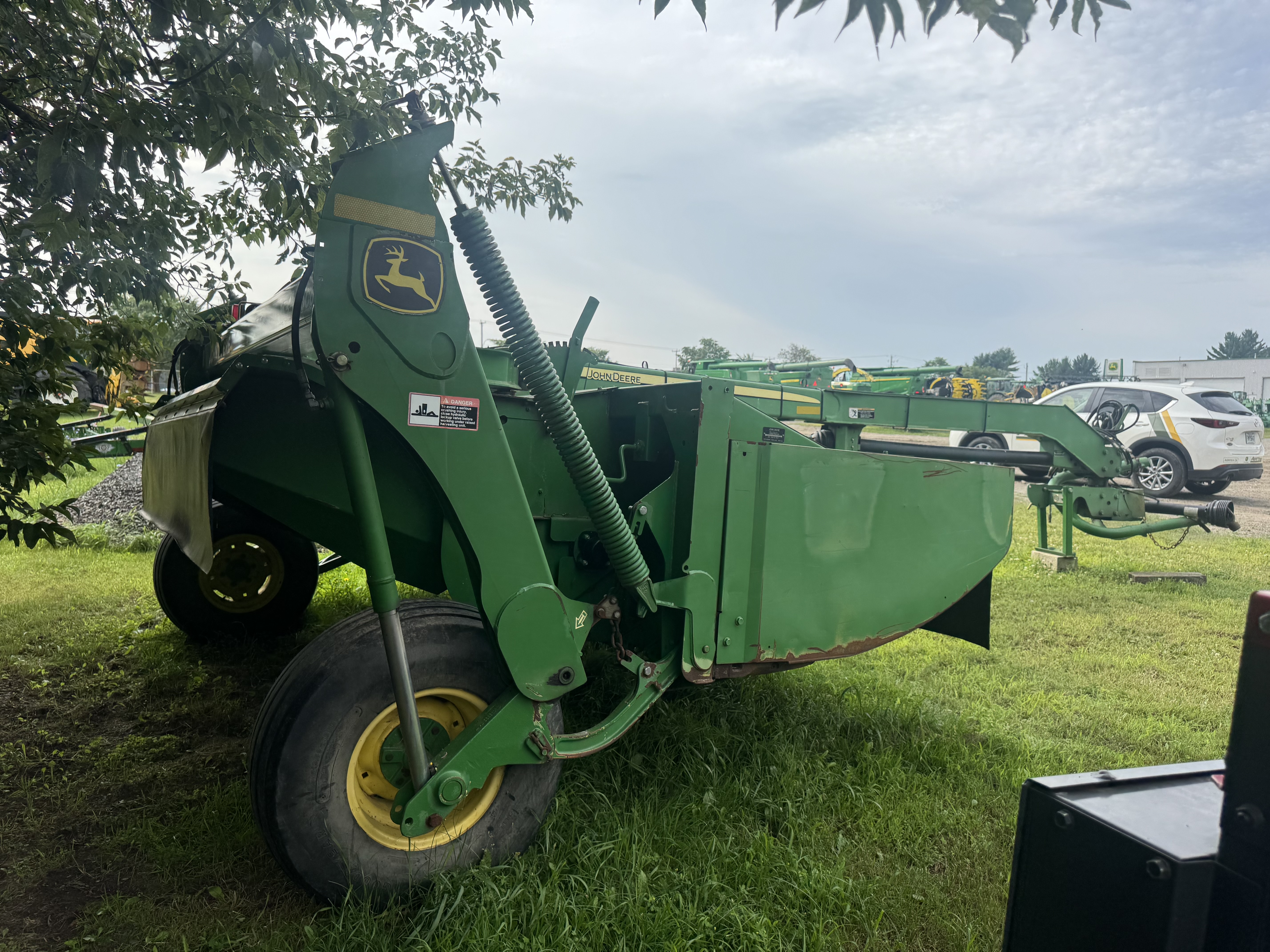 John Deere 635