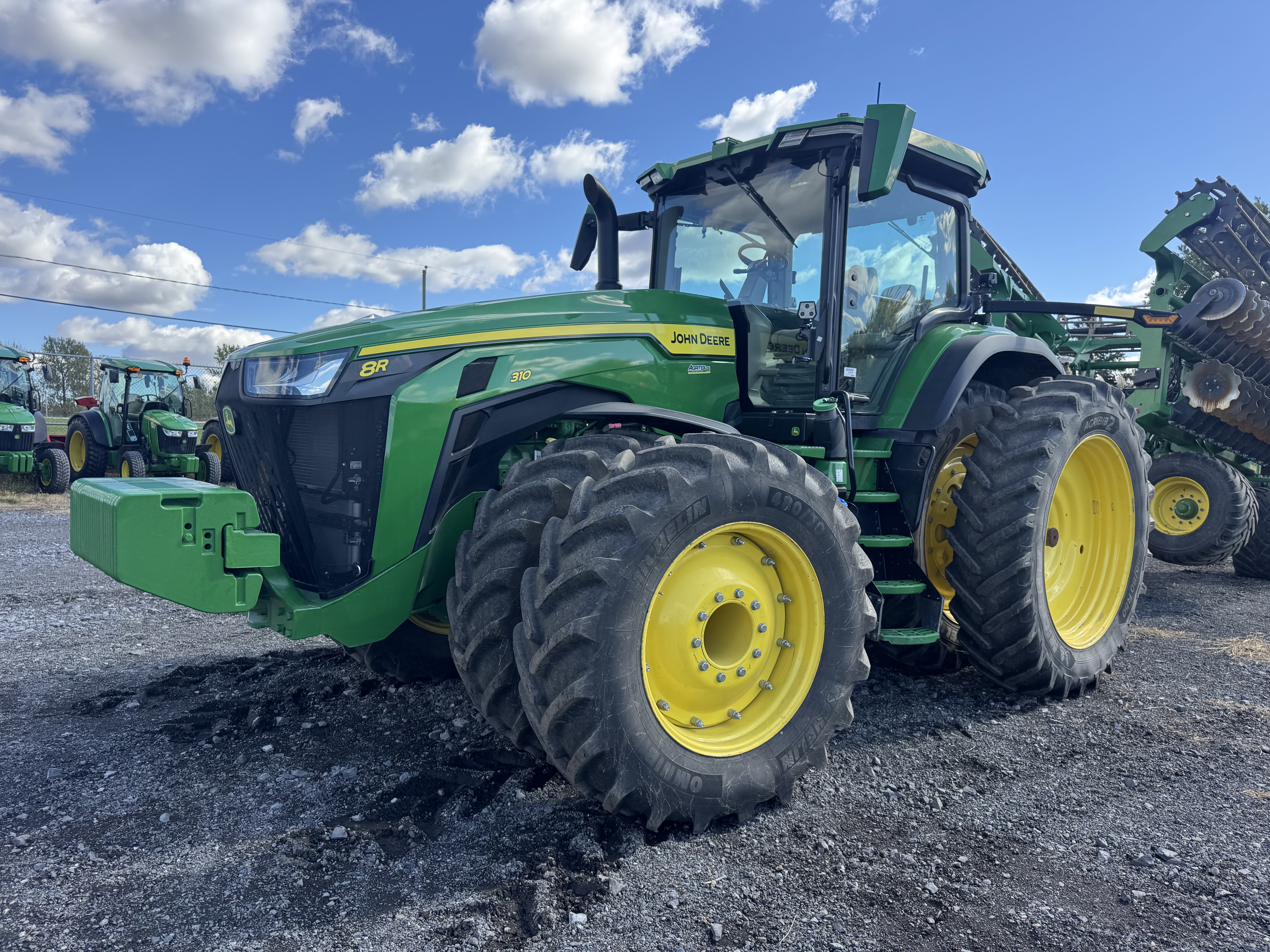 John Deere 8R 310