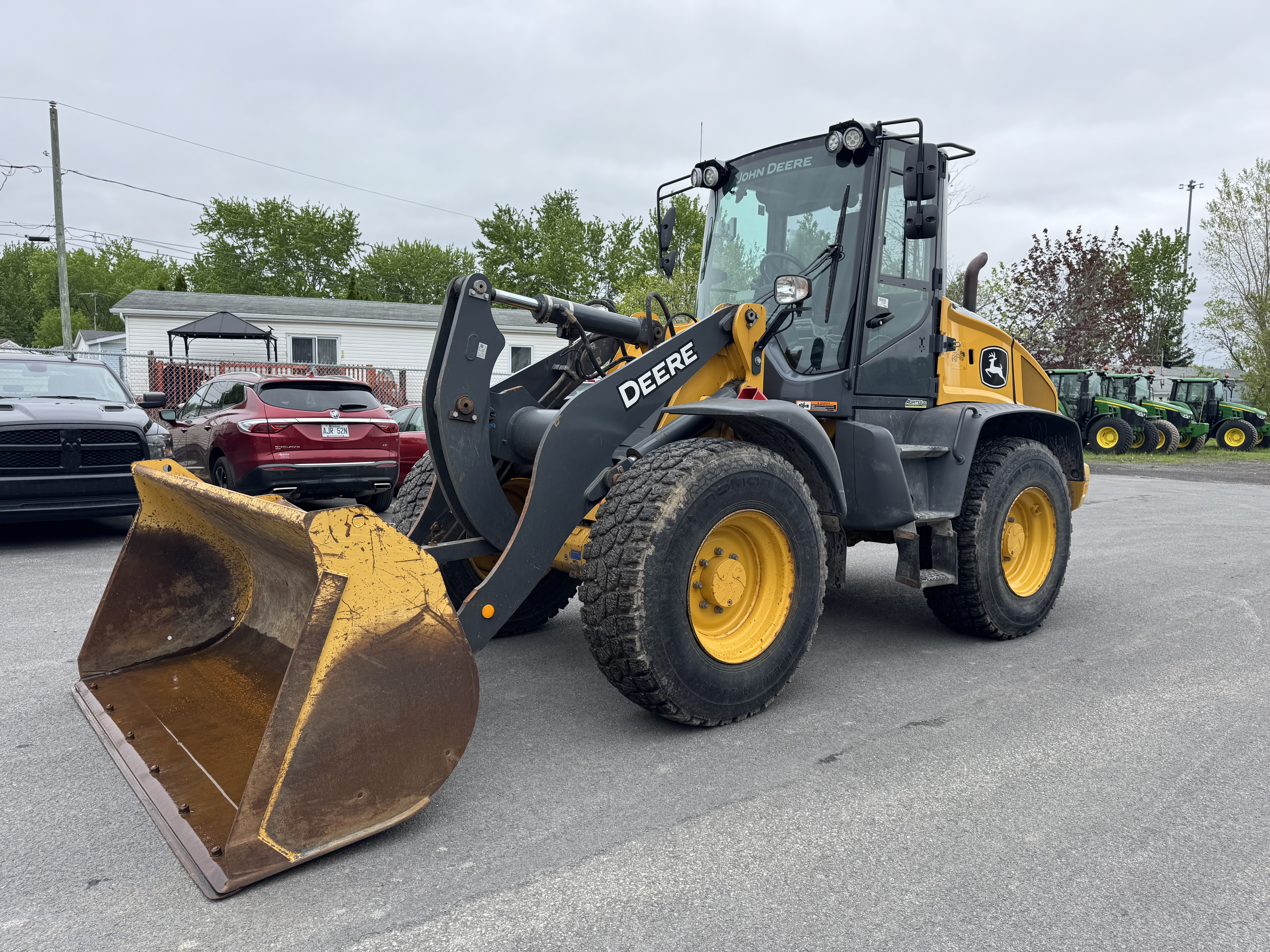 John Deere 344L 