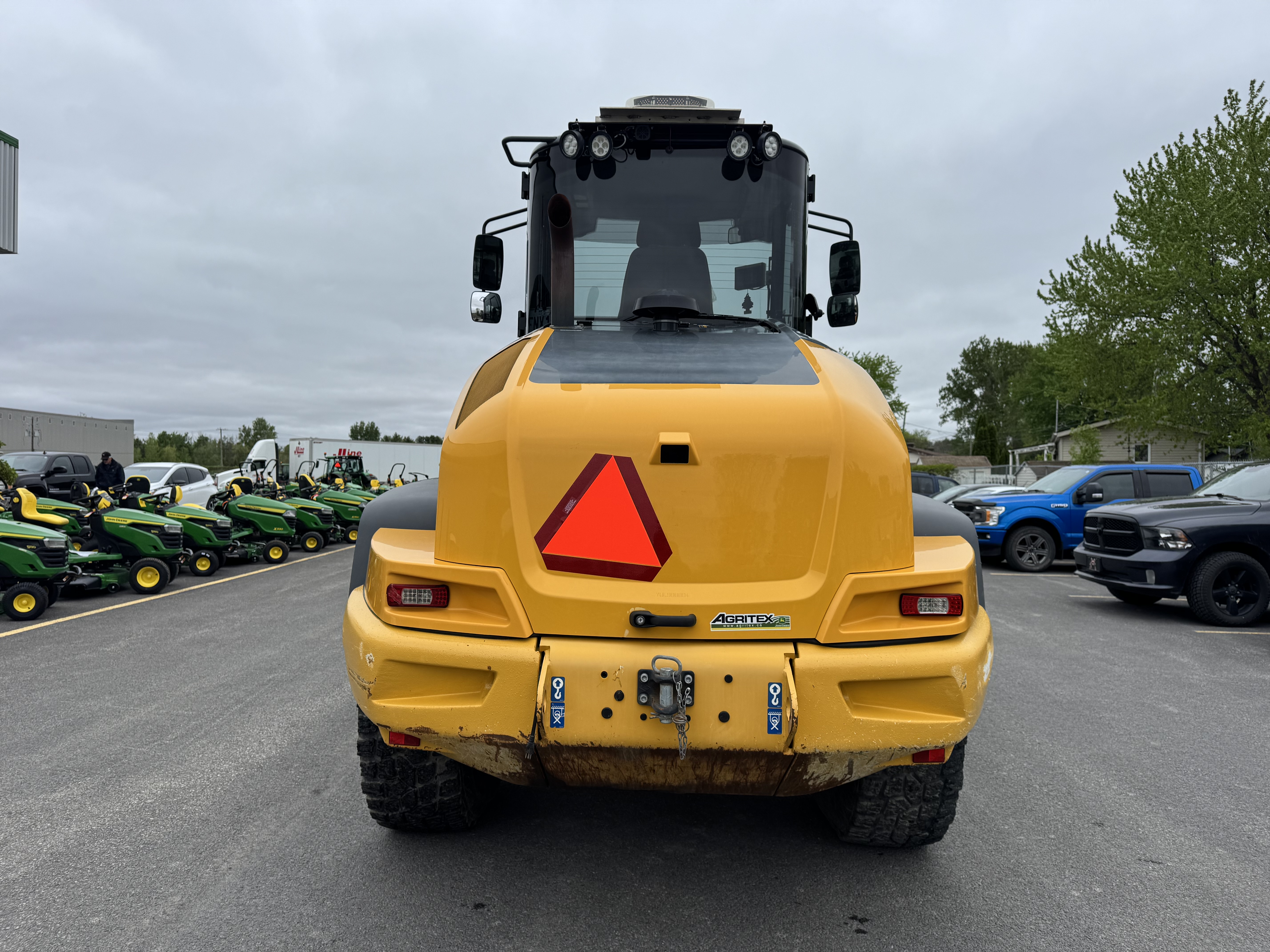 John Deere 344L 