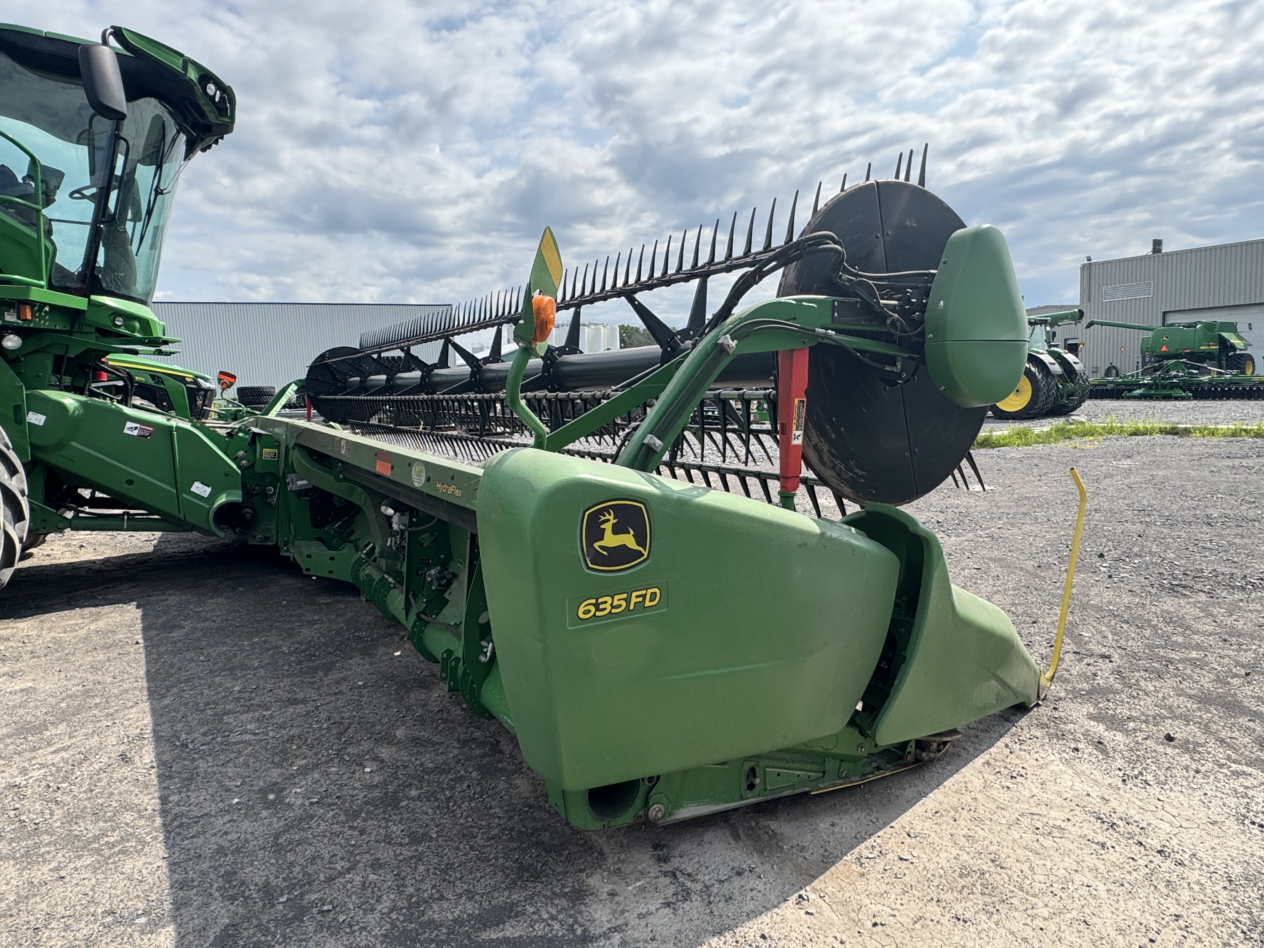 John Deere 635FD