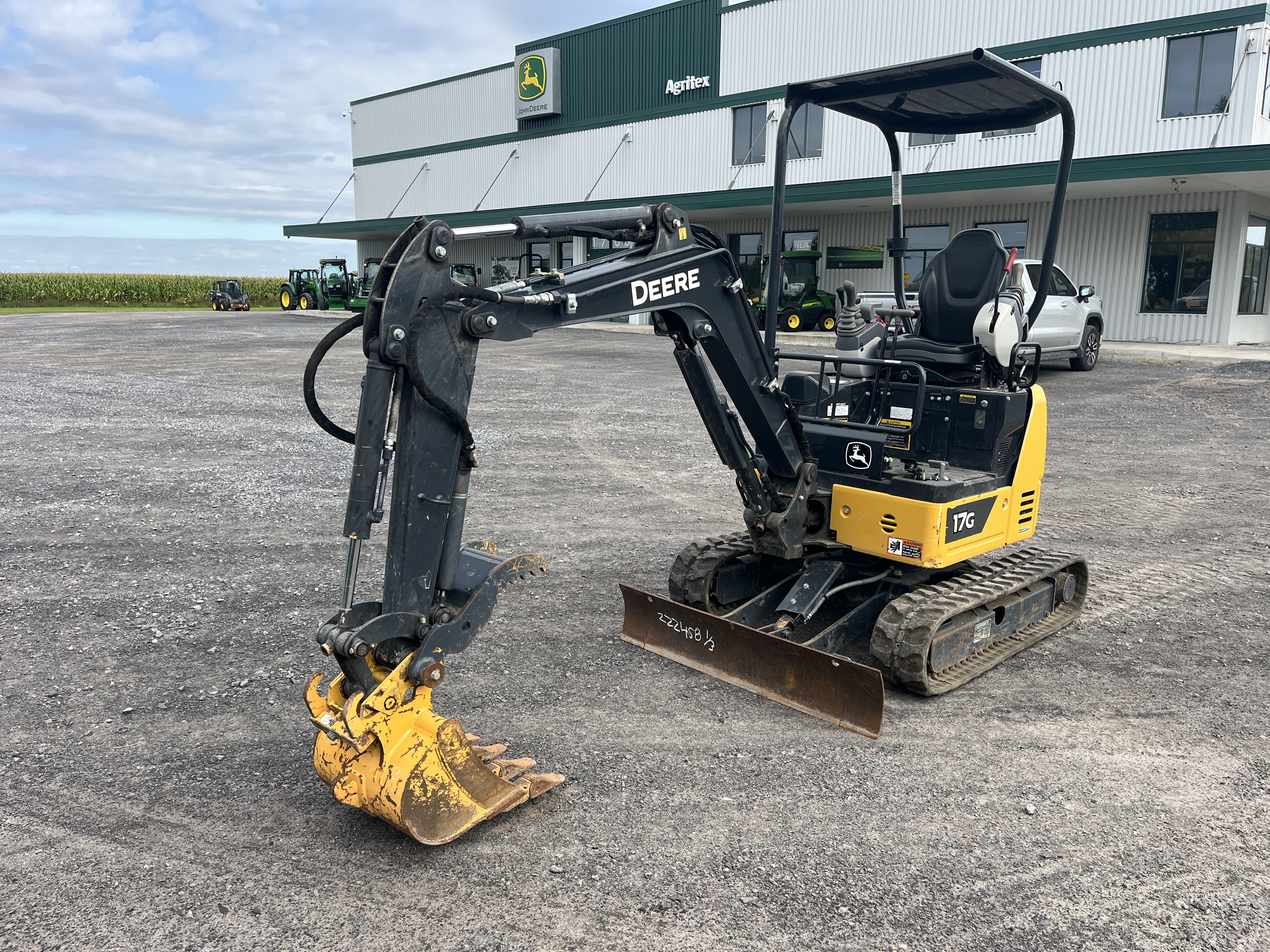 John Deere 17G