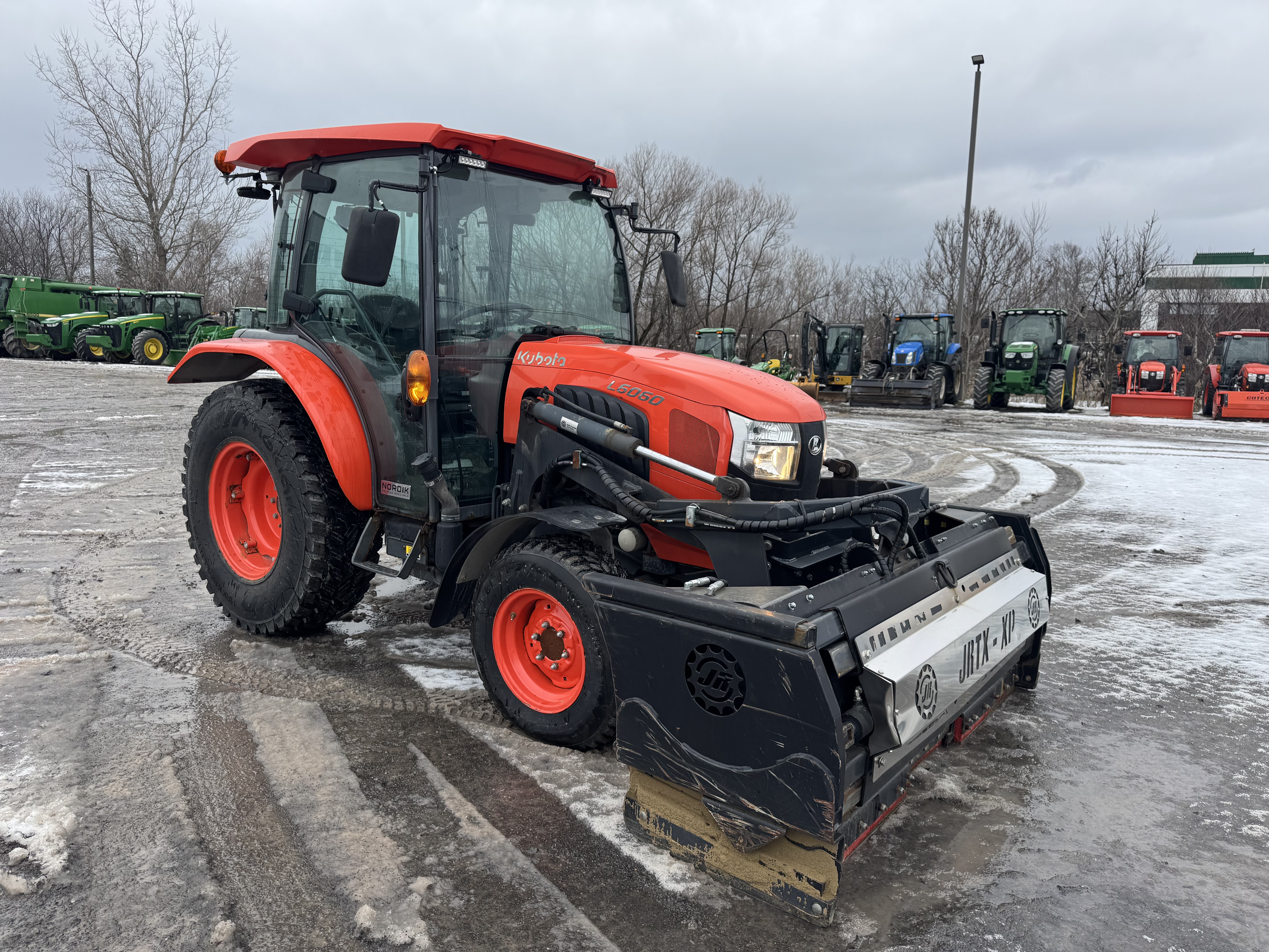 Kubota L6060 GRATTE NOKIAN