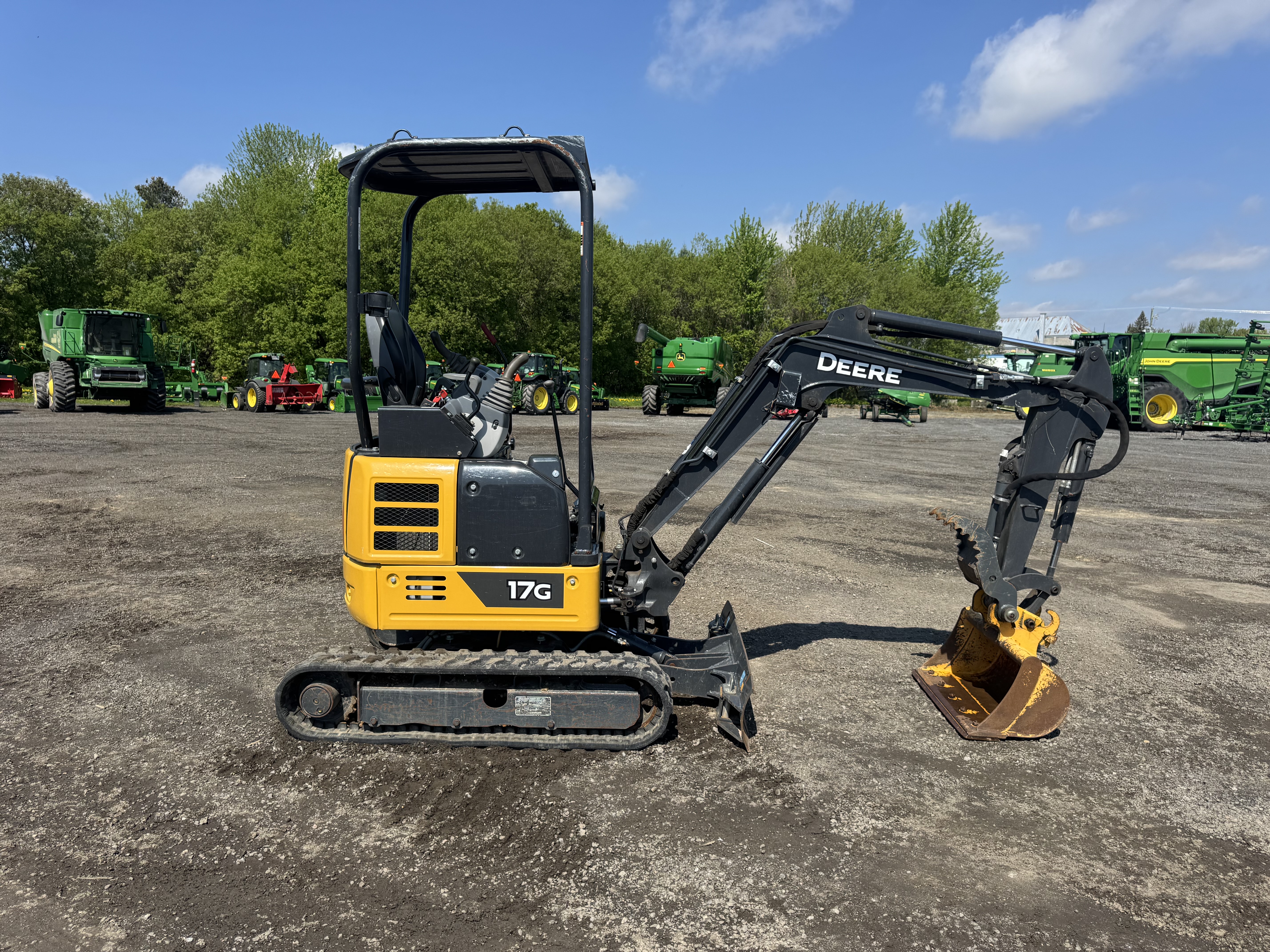 John Deere 17G