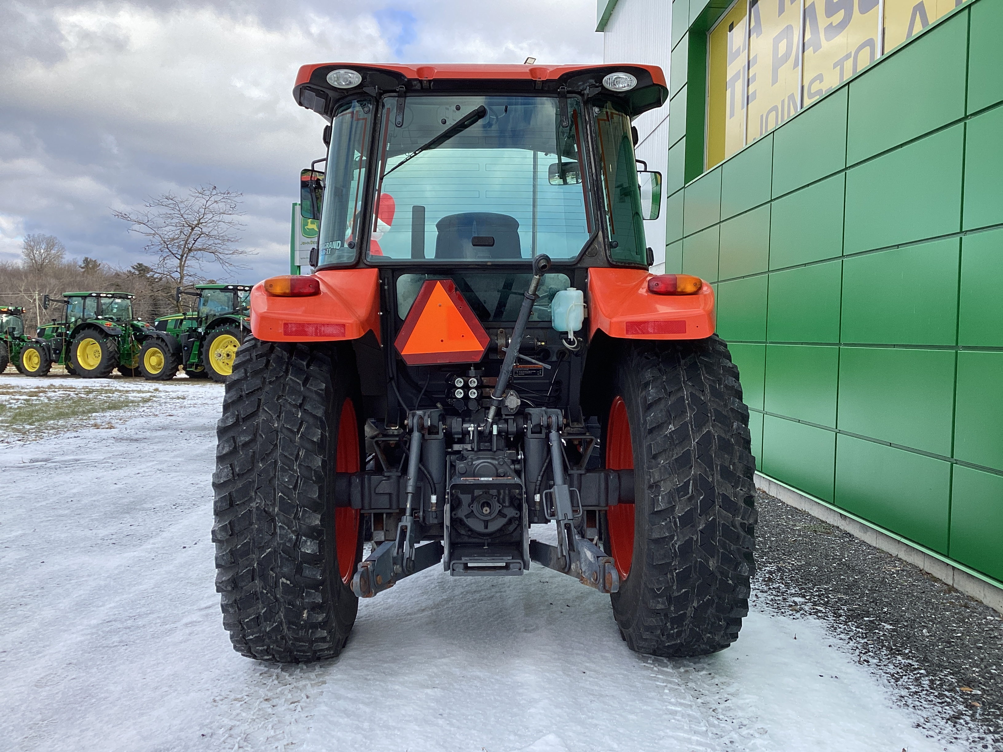 Kubota M5-111 NOKIAN