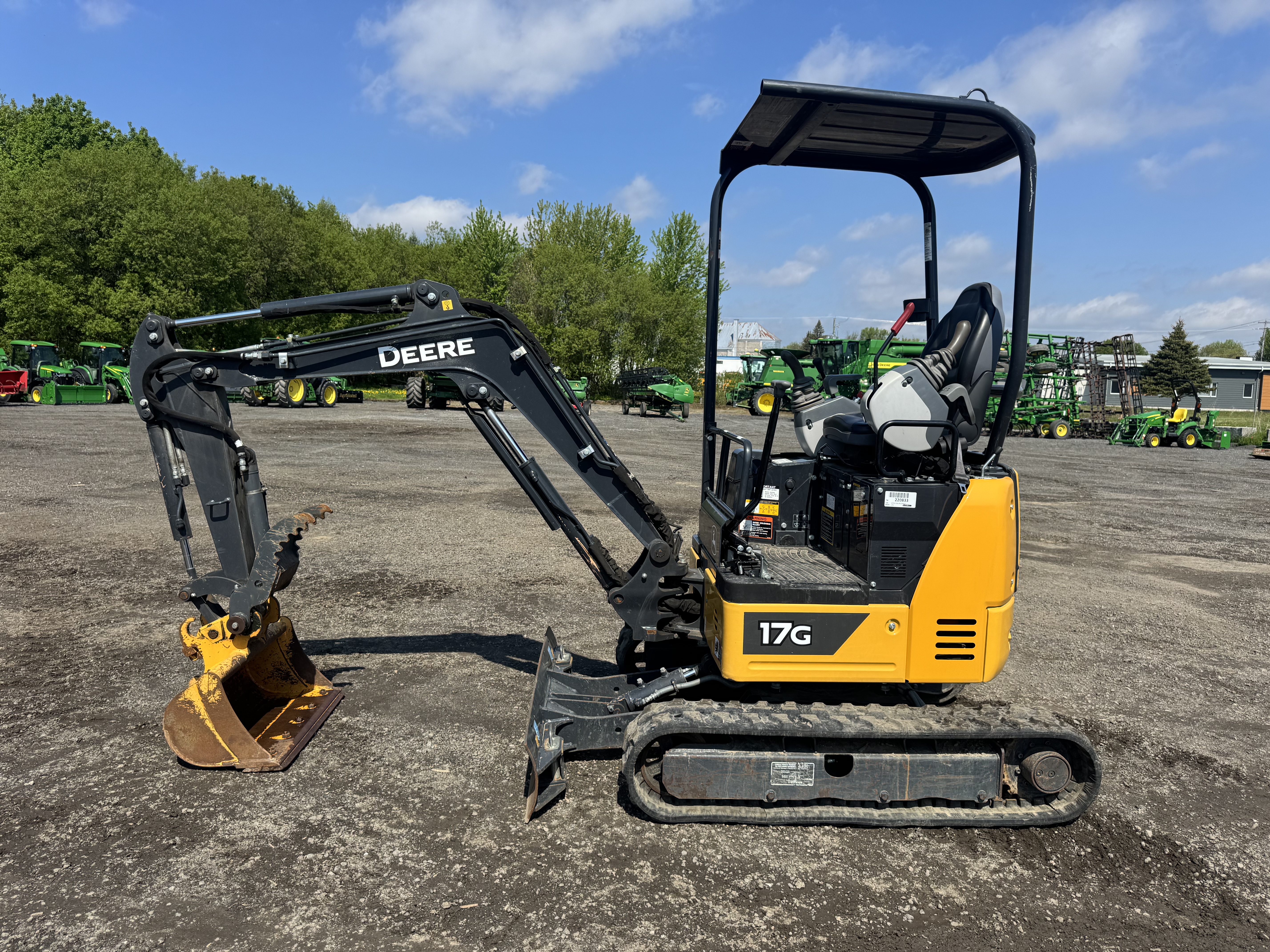 John Deere 17G
