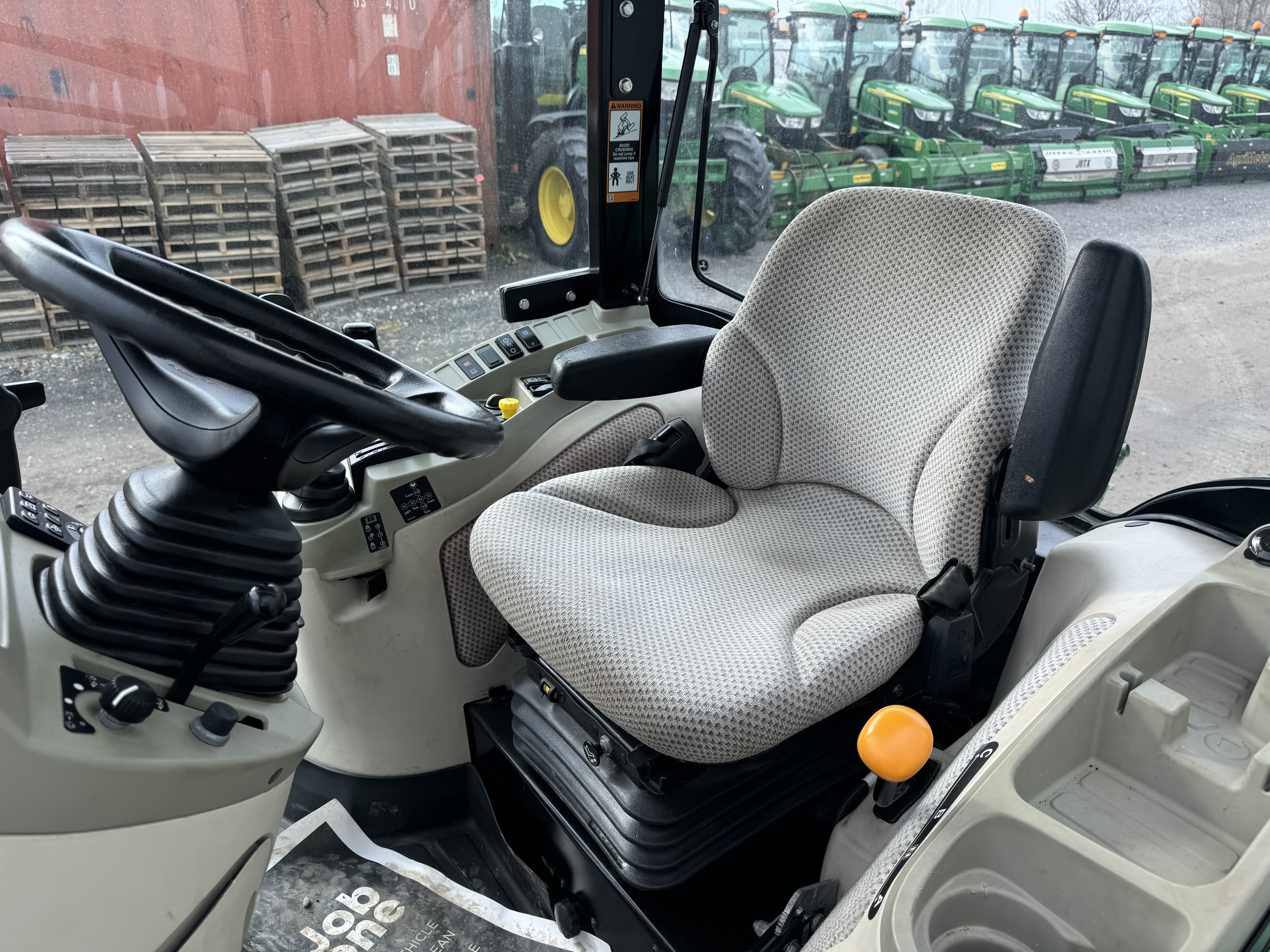 John Deere 4066R GRATTE TURF  
