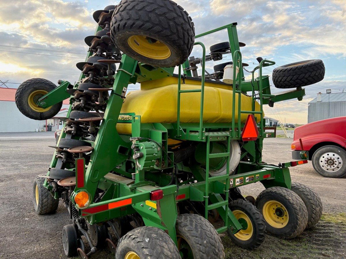 John Deere 1990