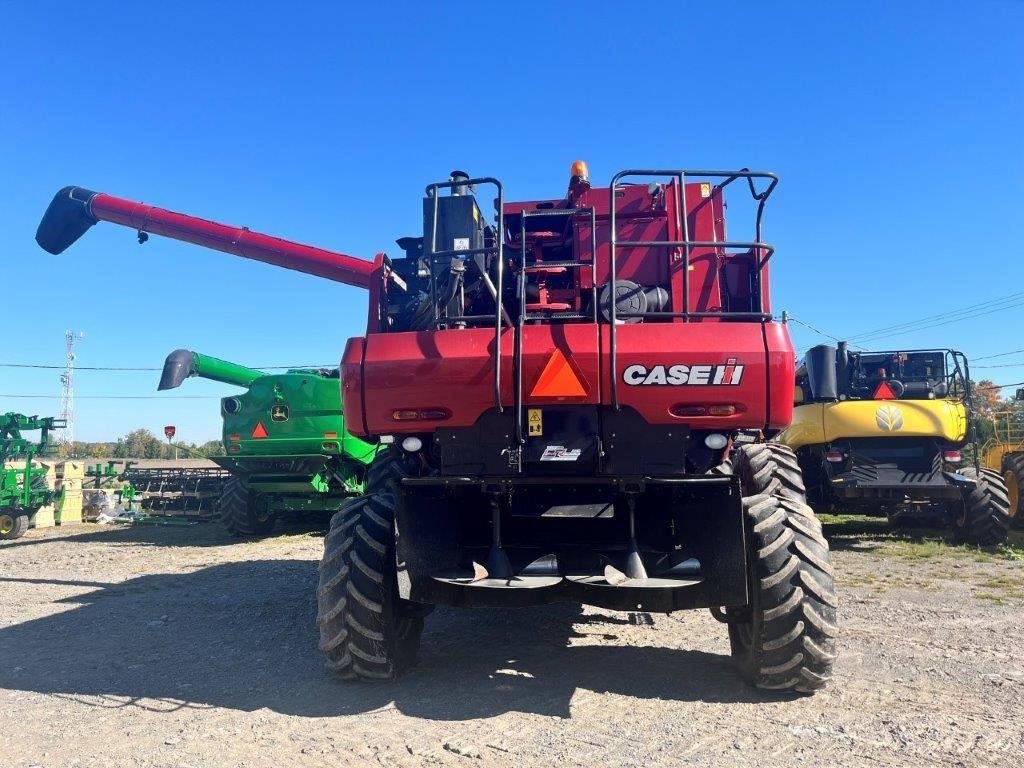 Case/IH 6130 avec nez mais et table