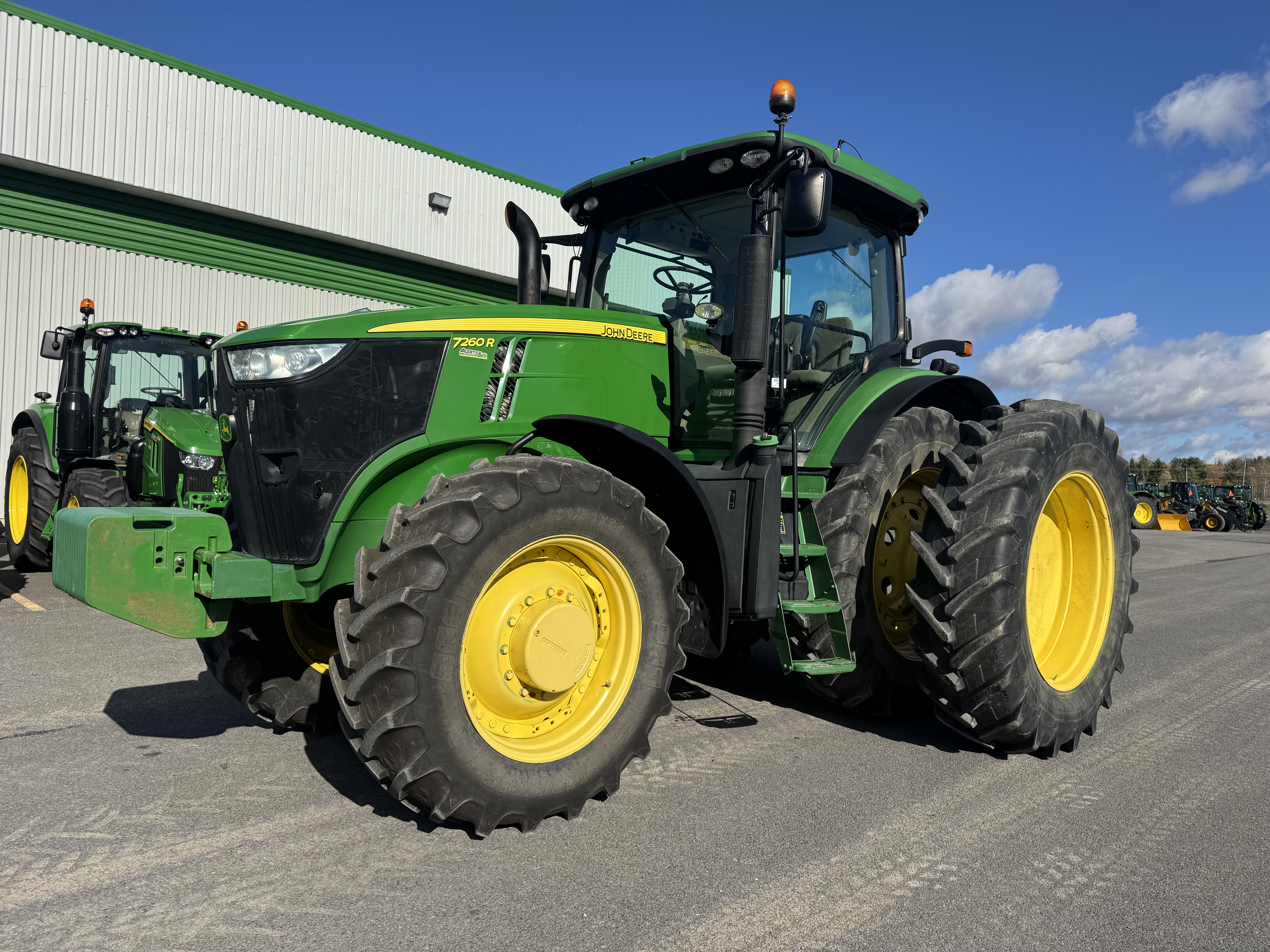 John Deere 7260R
