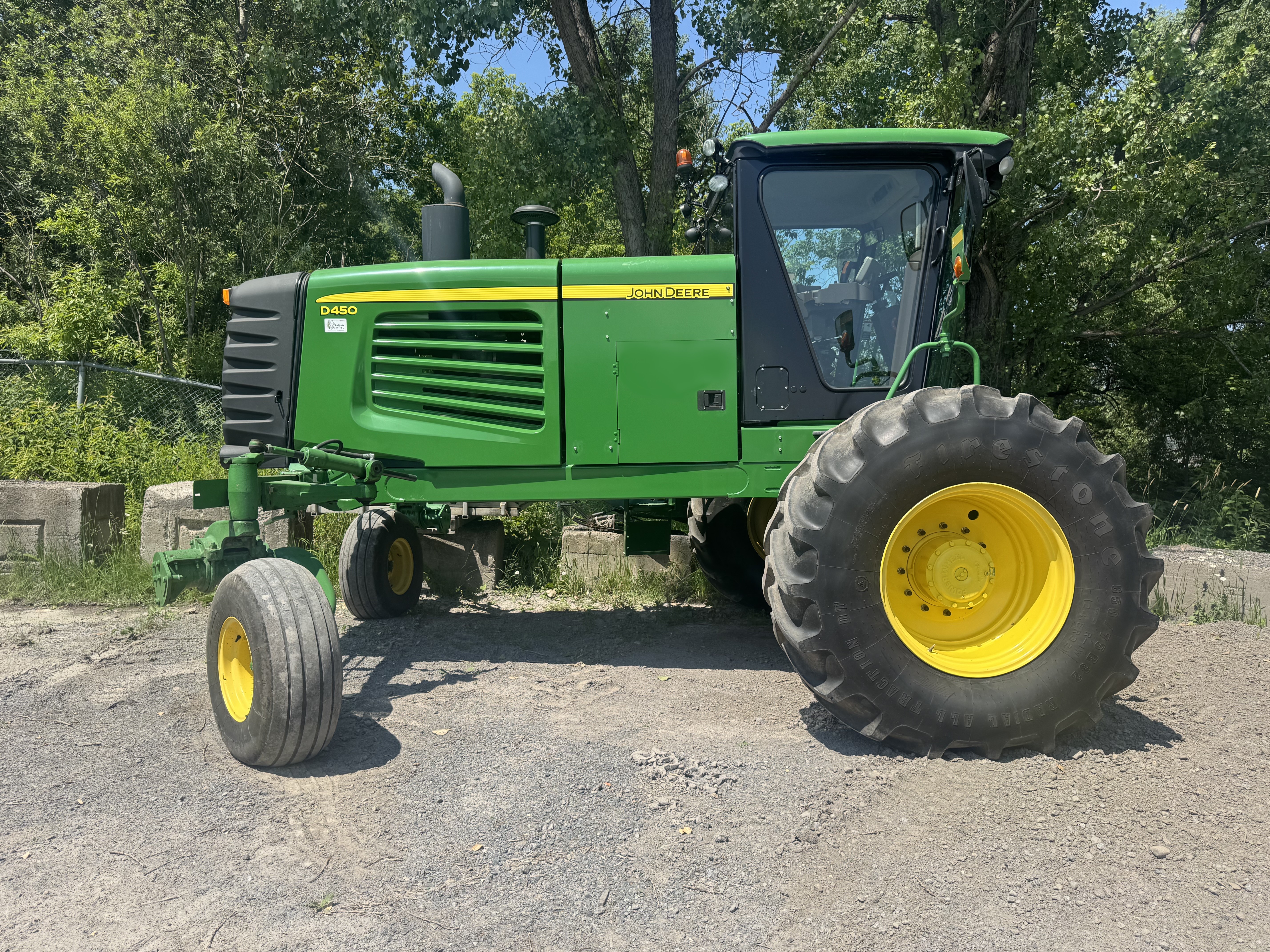 John Deere D450
