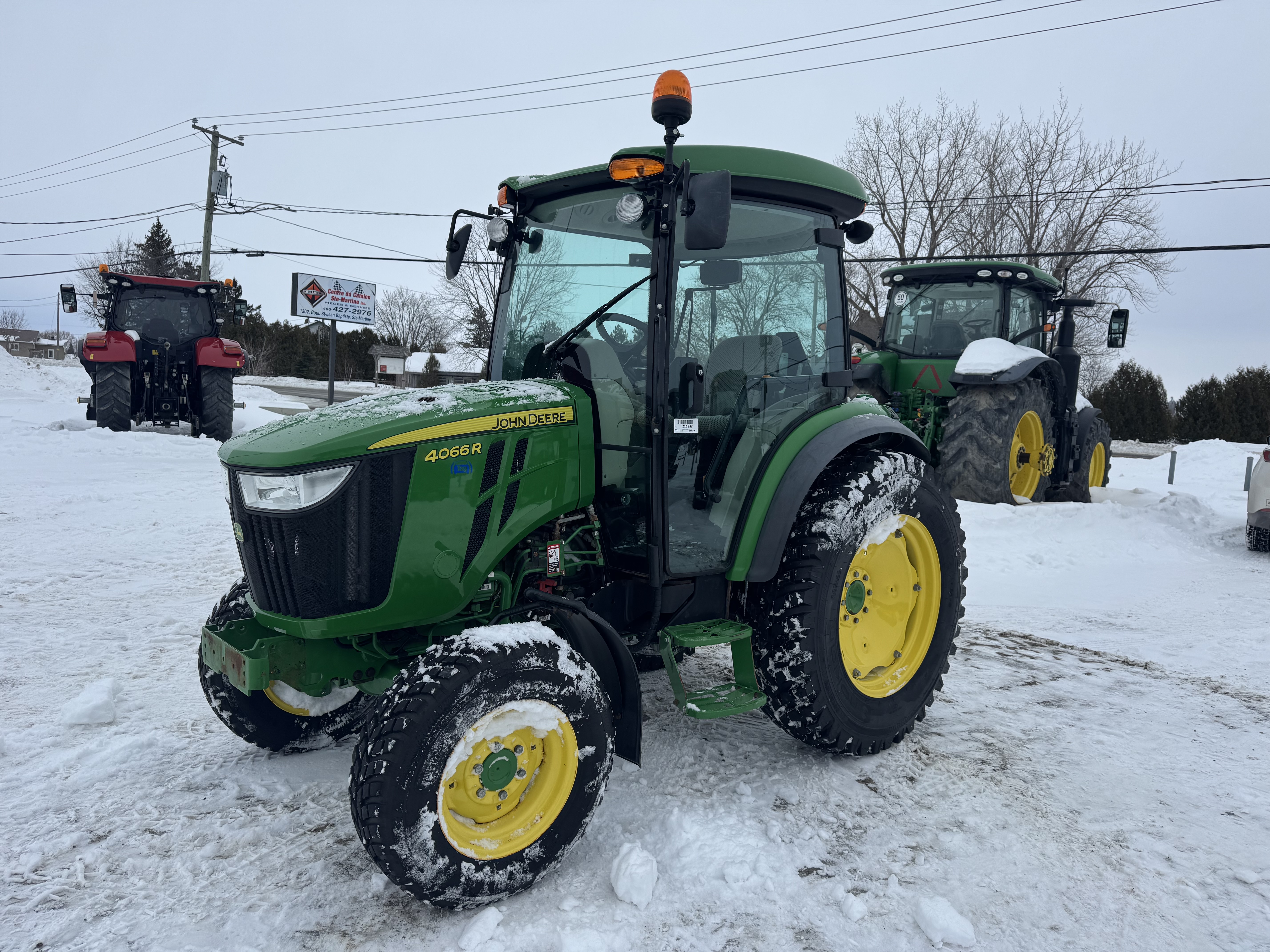 John Deere 4066R NOKIAN 