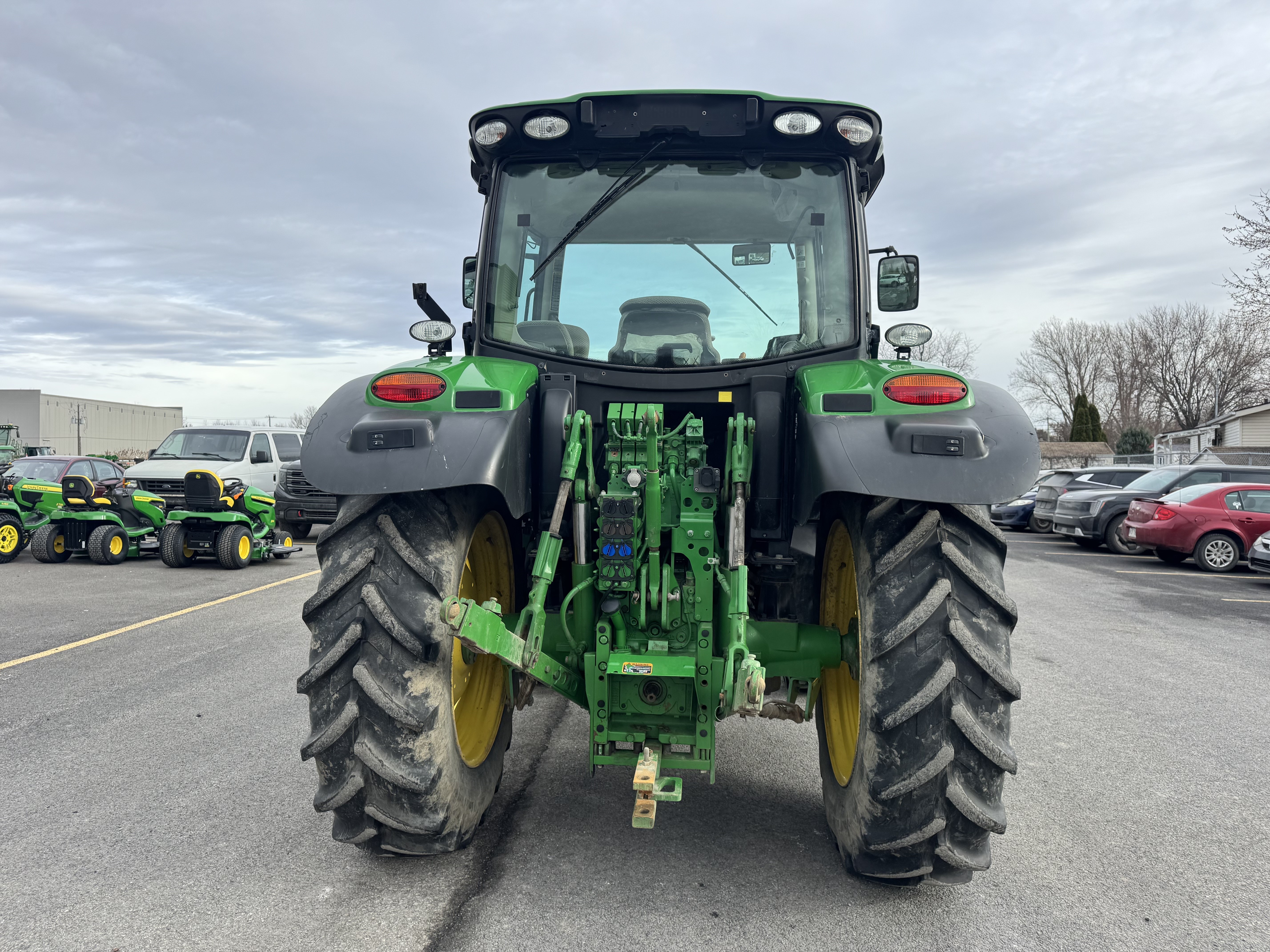 John Deere 6110R