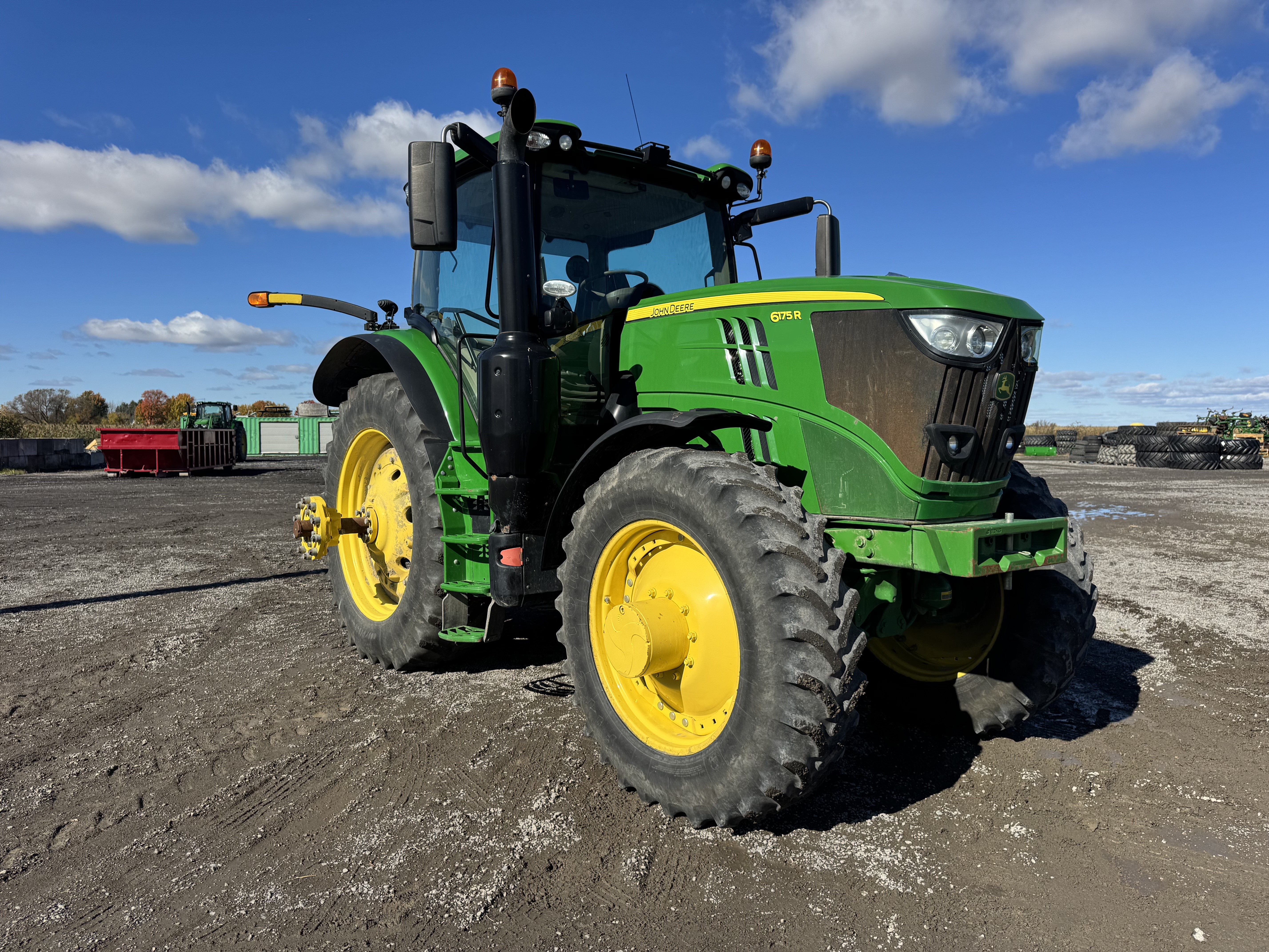 John Deere 6175R