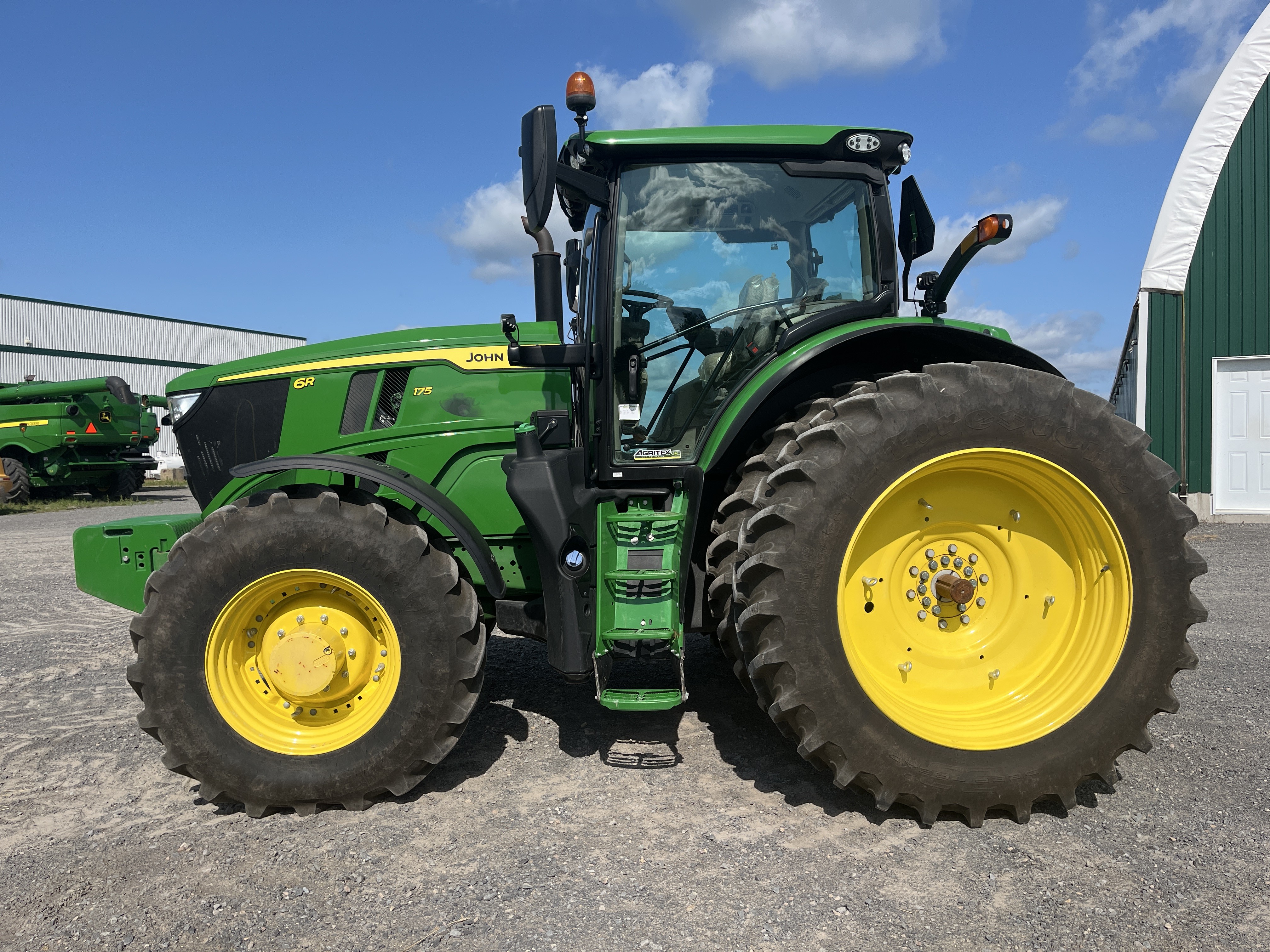 John Deere 6R 175  