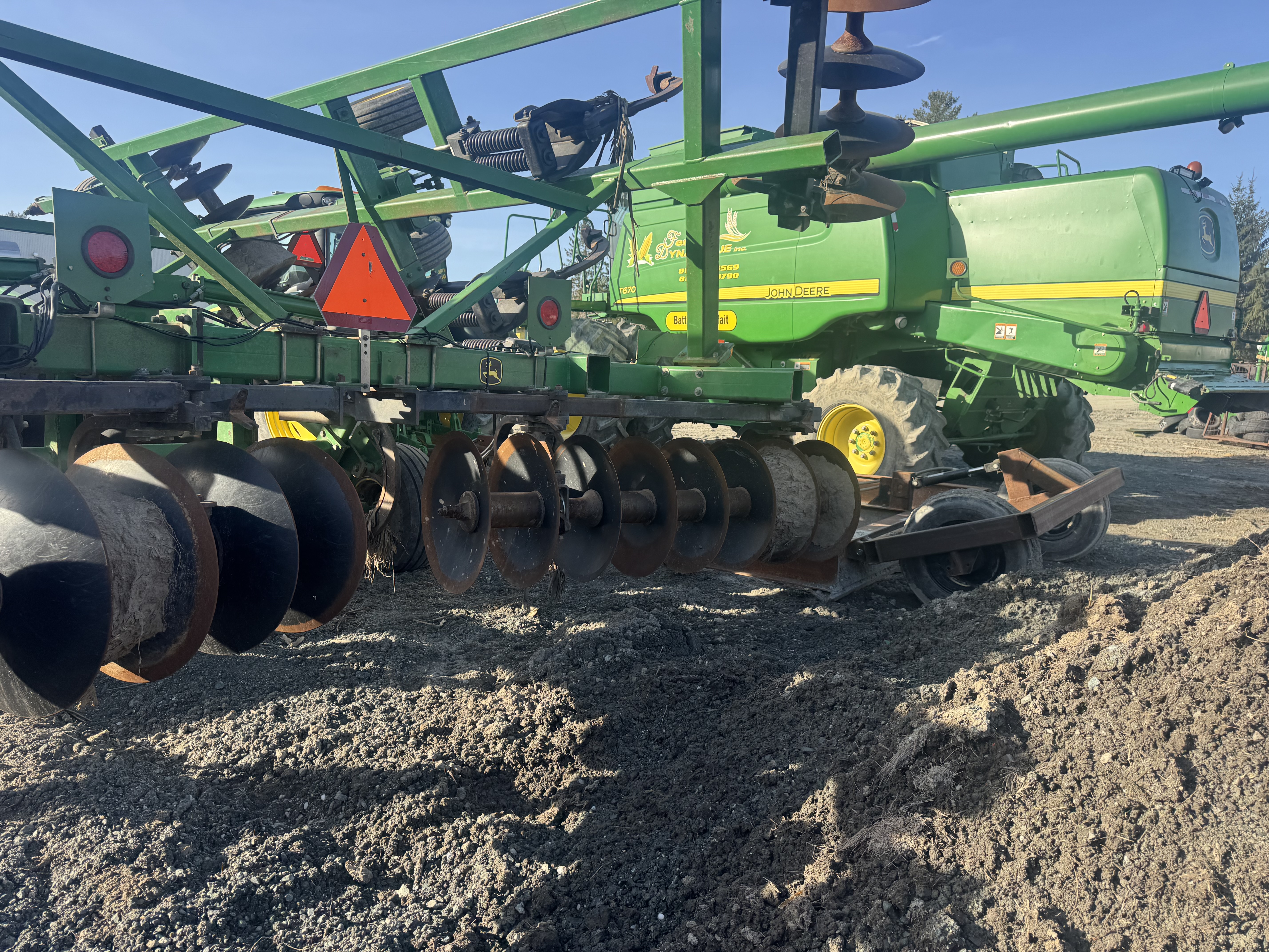 John Deere 512