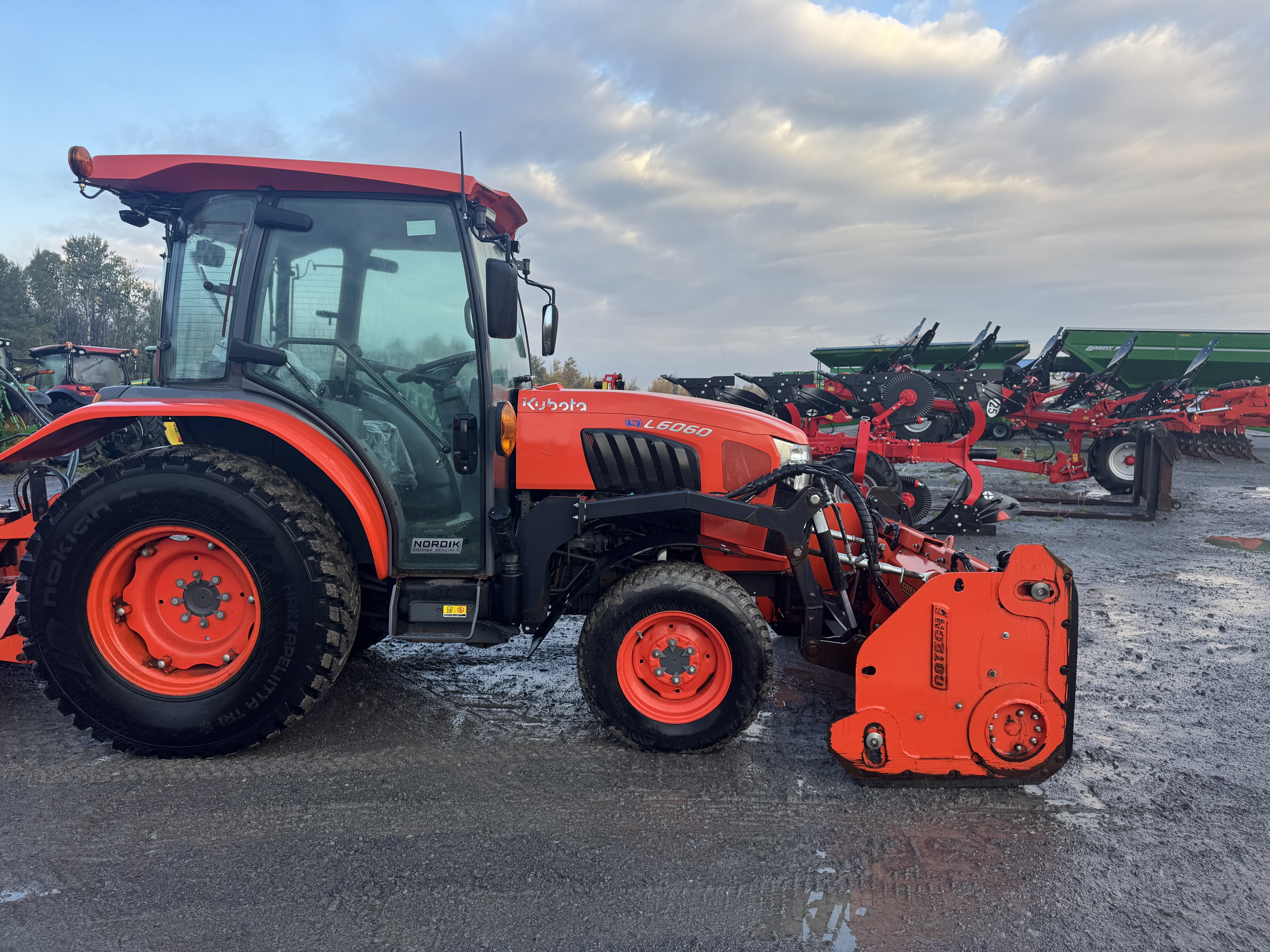 Kubota L6060 GRATTE NOKIAN