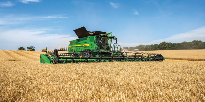 moissonneuse-batteuse-technologie-agricole-john-deere