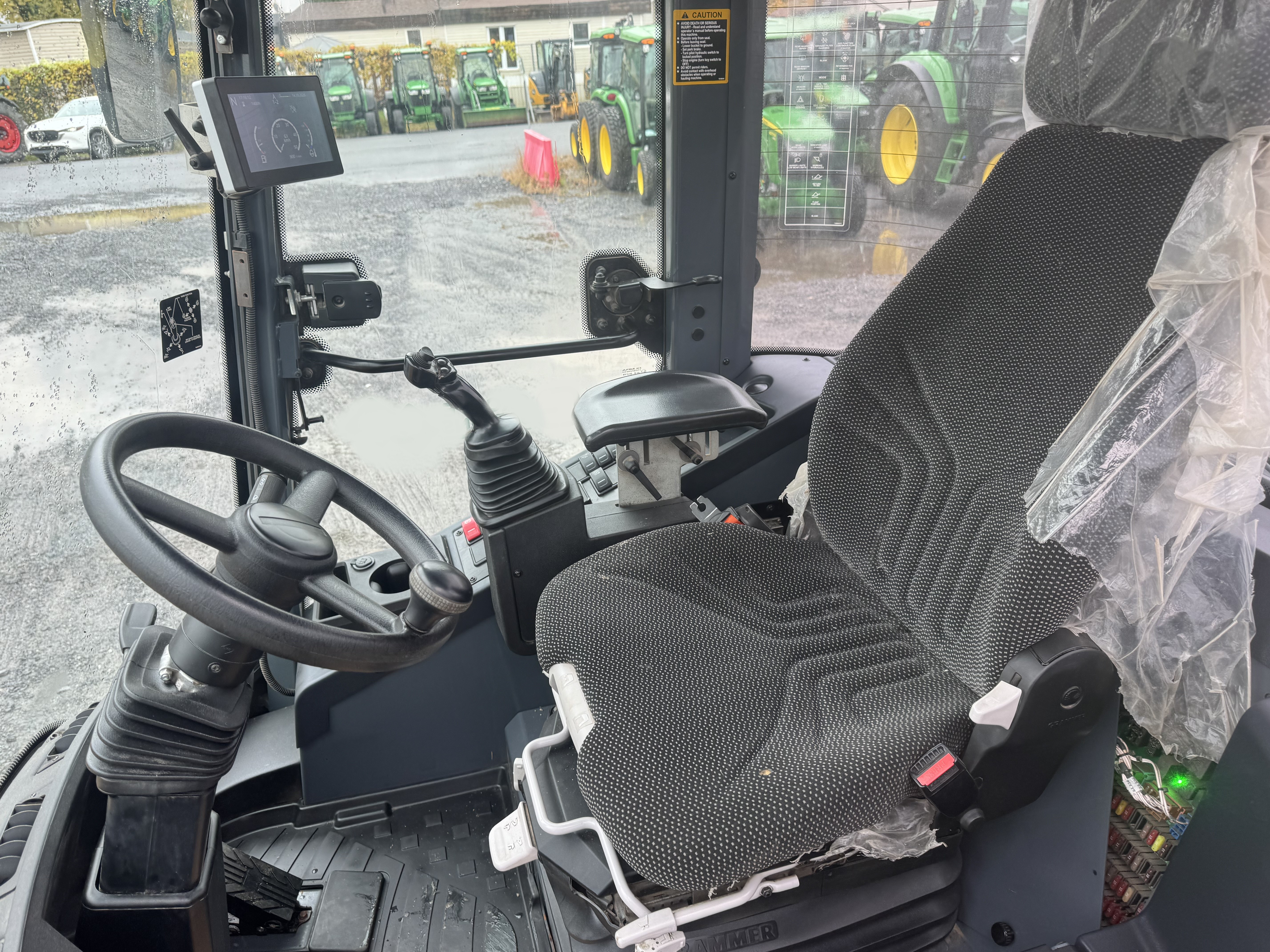 John Deere 244L