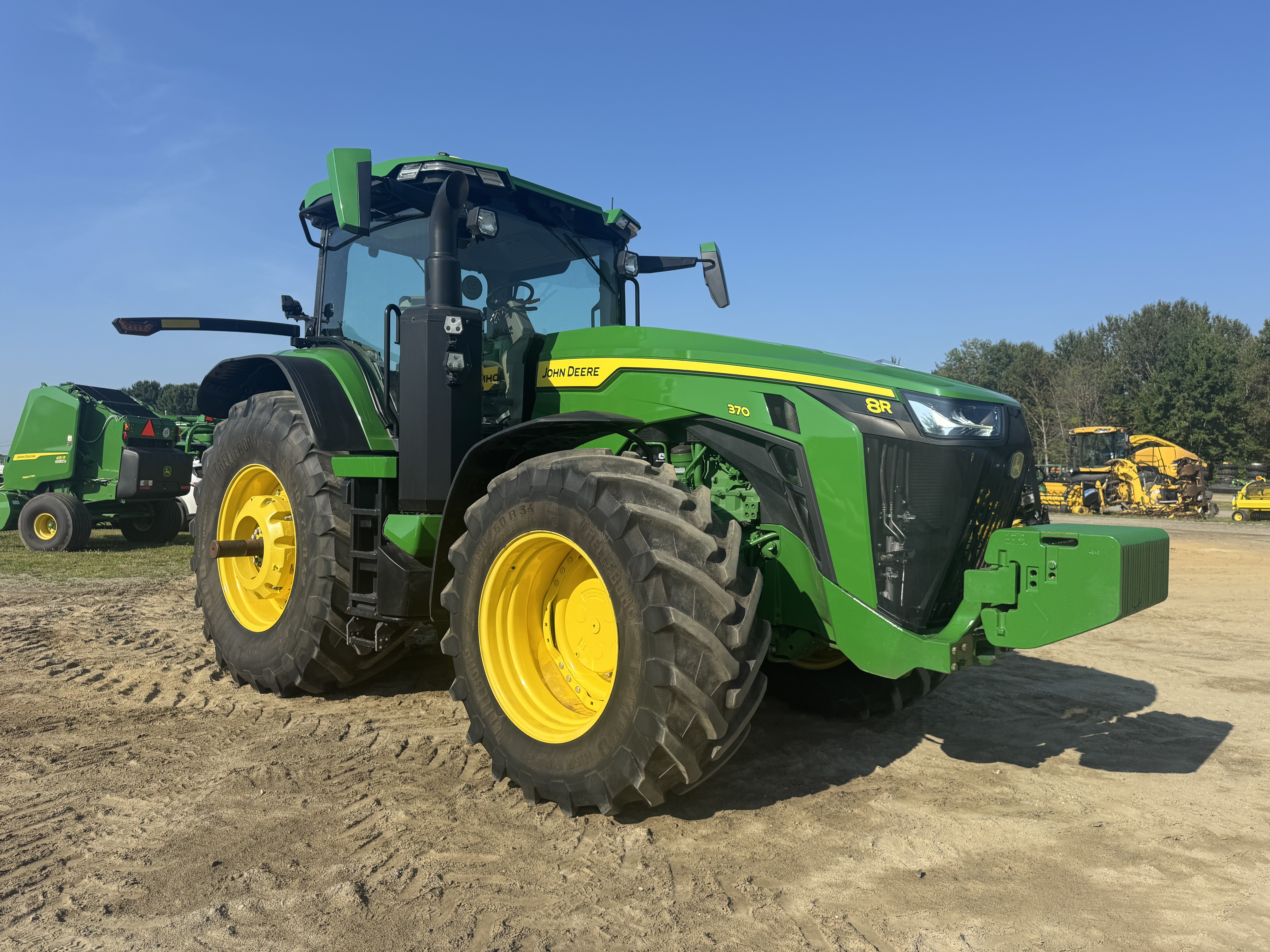 John Deere 8R 370 