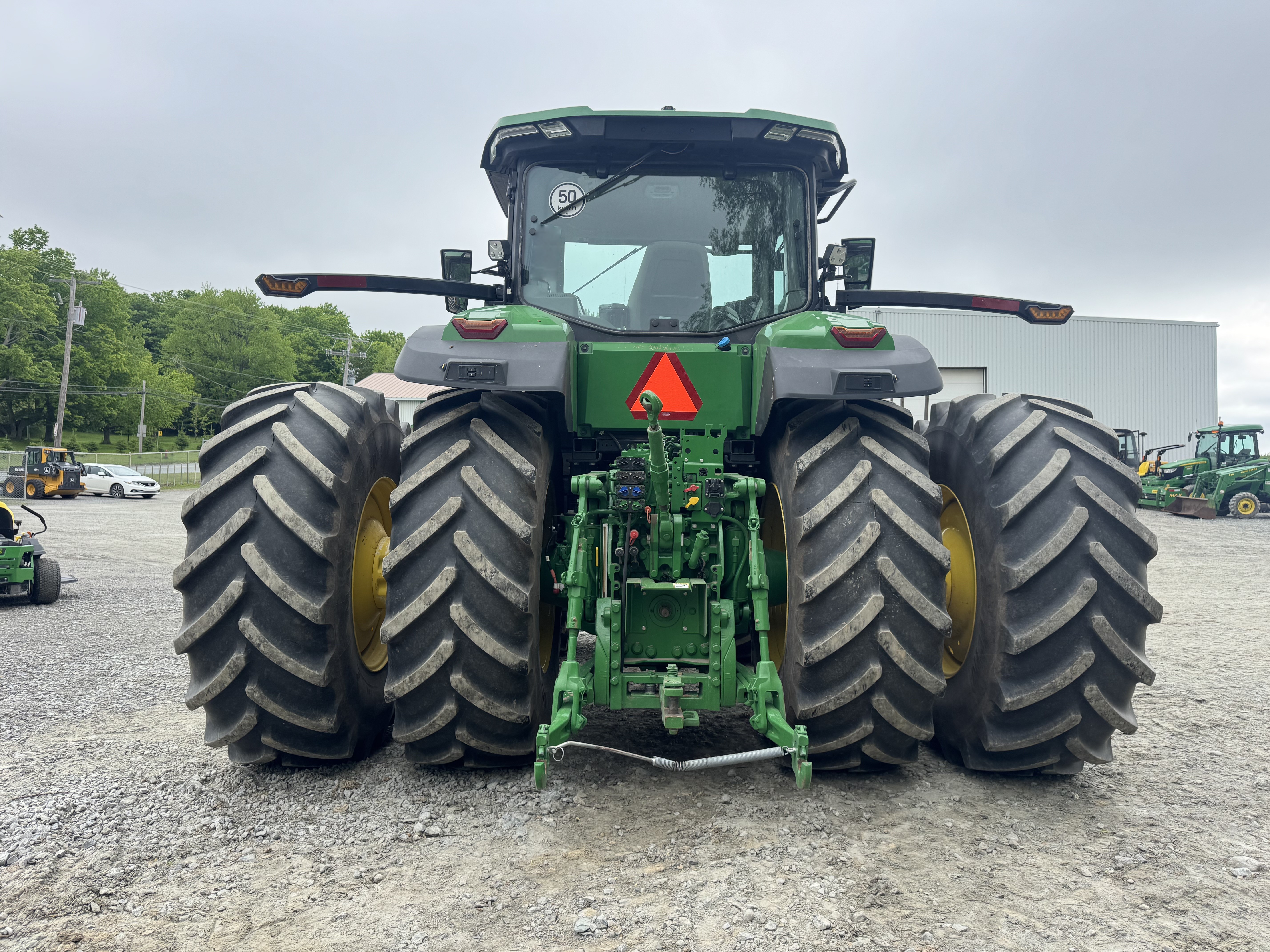 John Deere 7R 230 FRT HTCH PTO