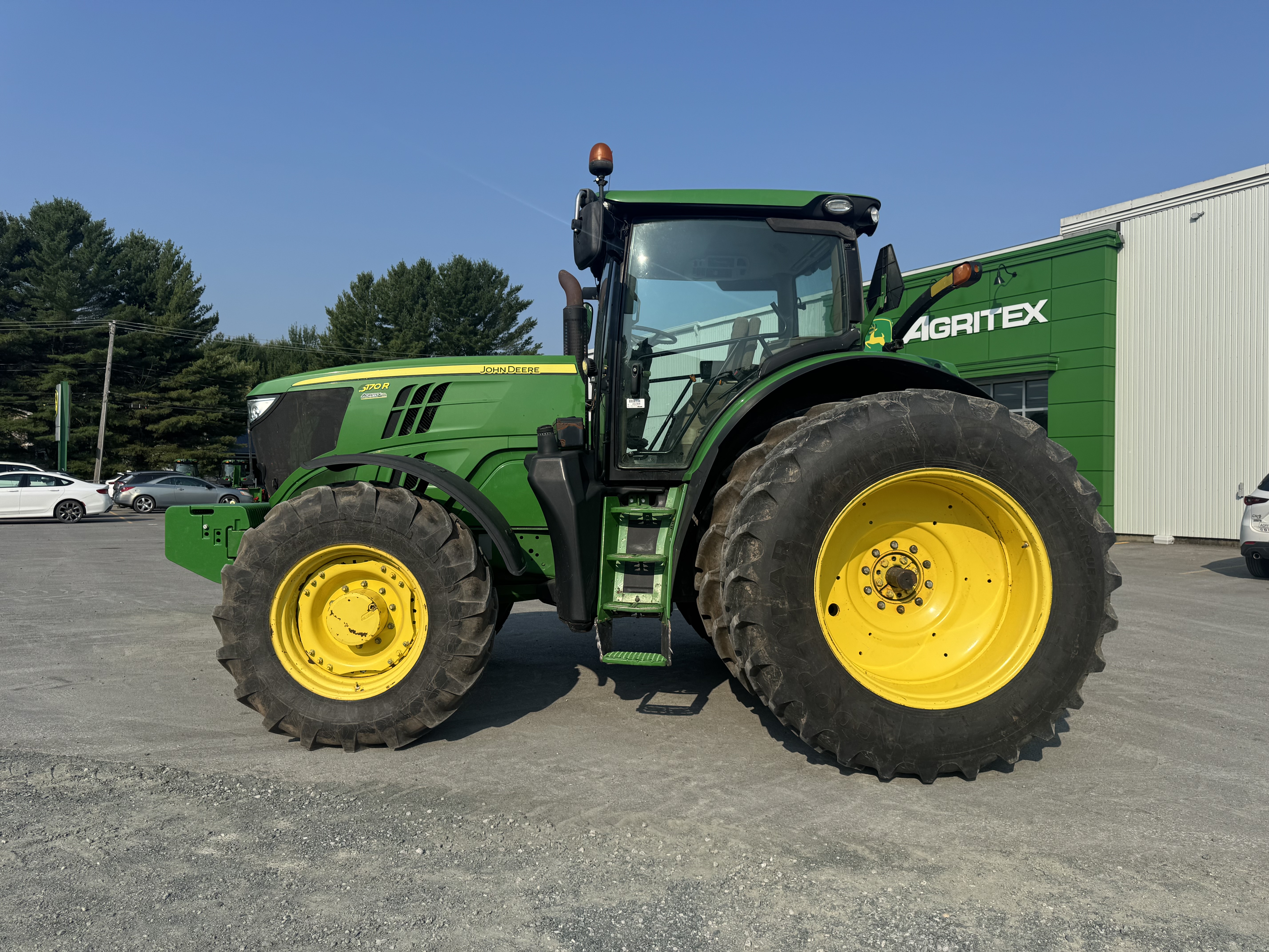 John Deere 6170R