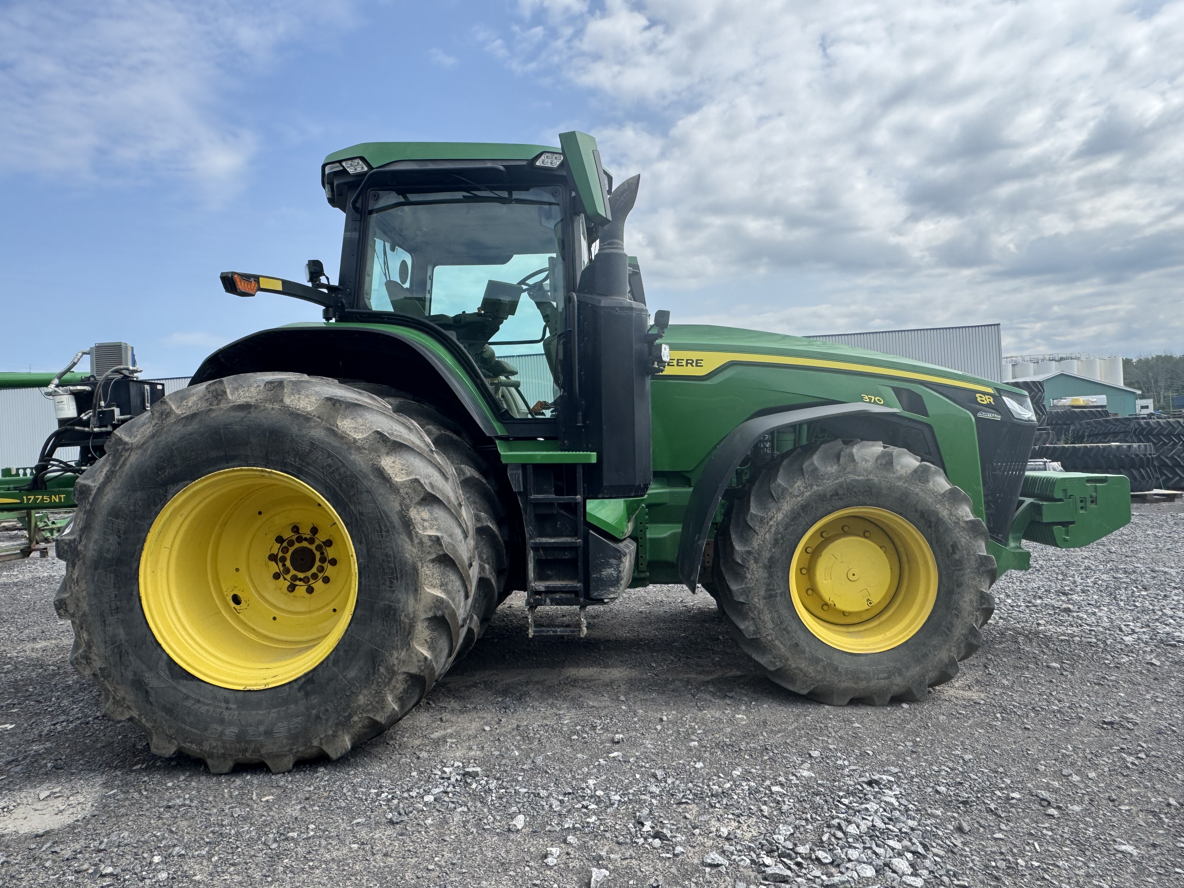 John Deere 8R 370