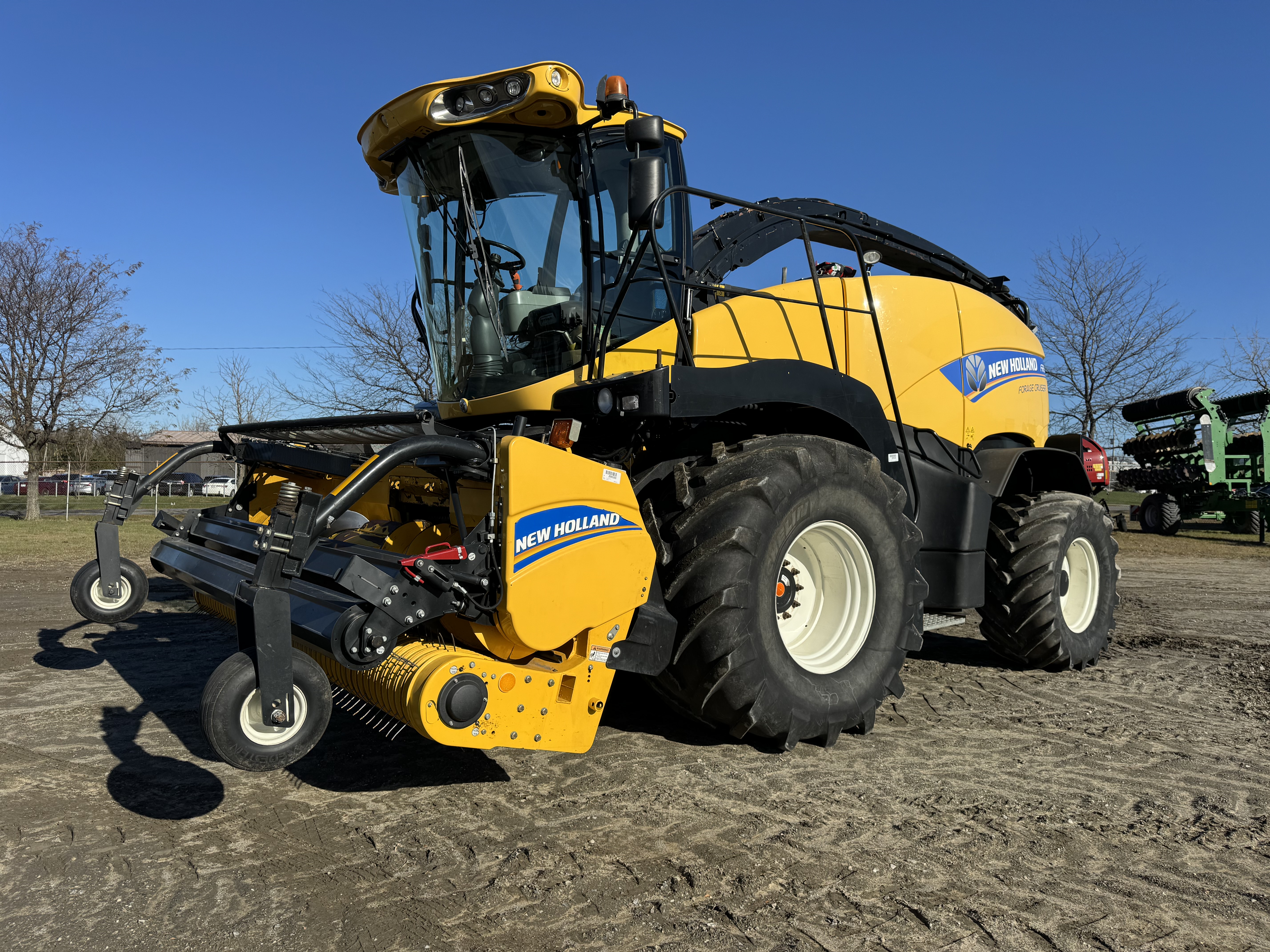 New Holland FR600