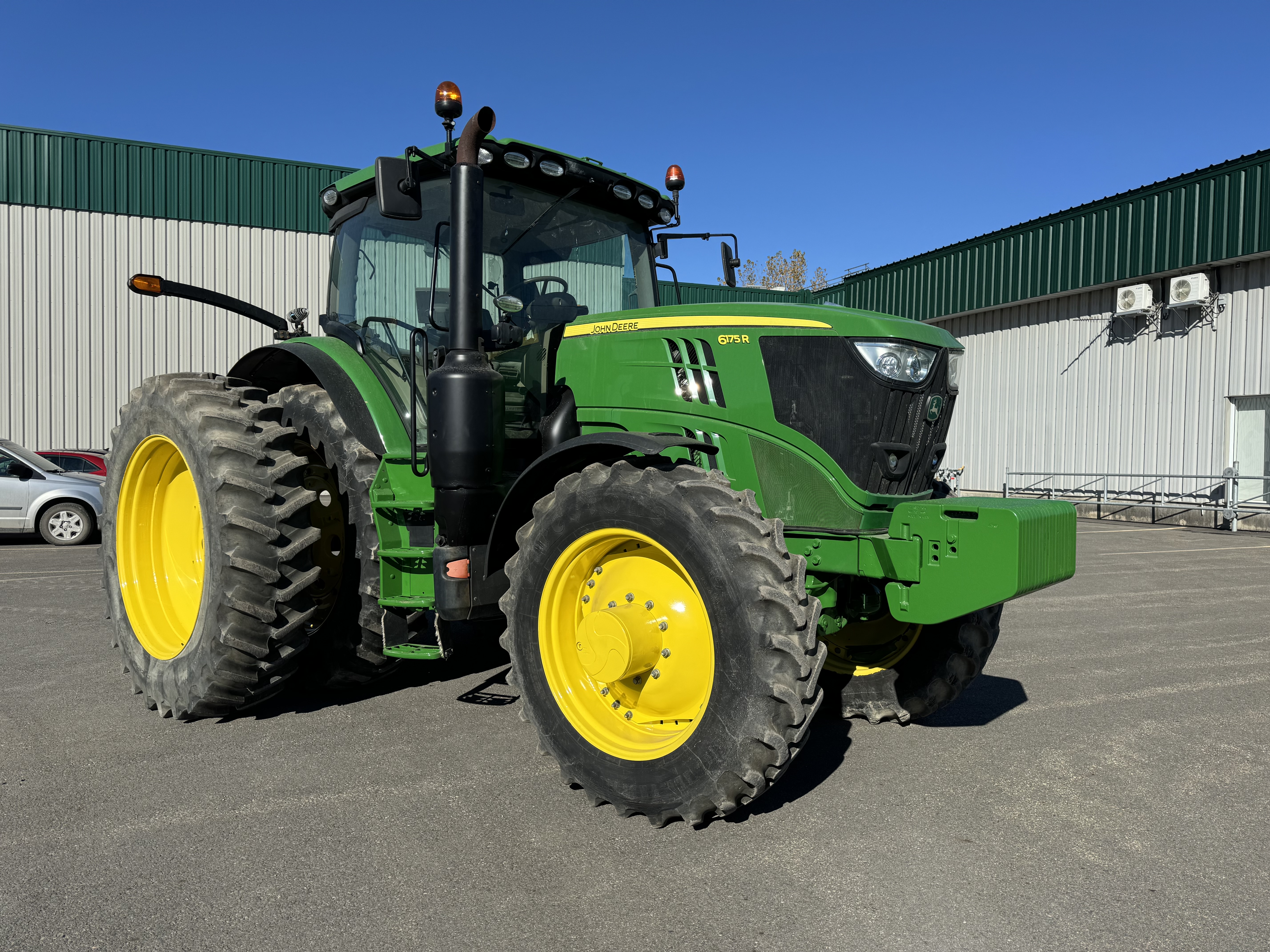 John Deere 6175R