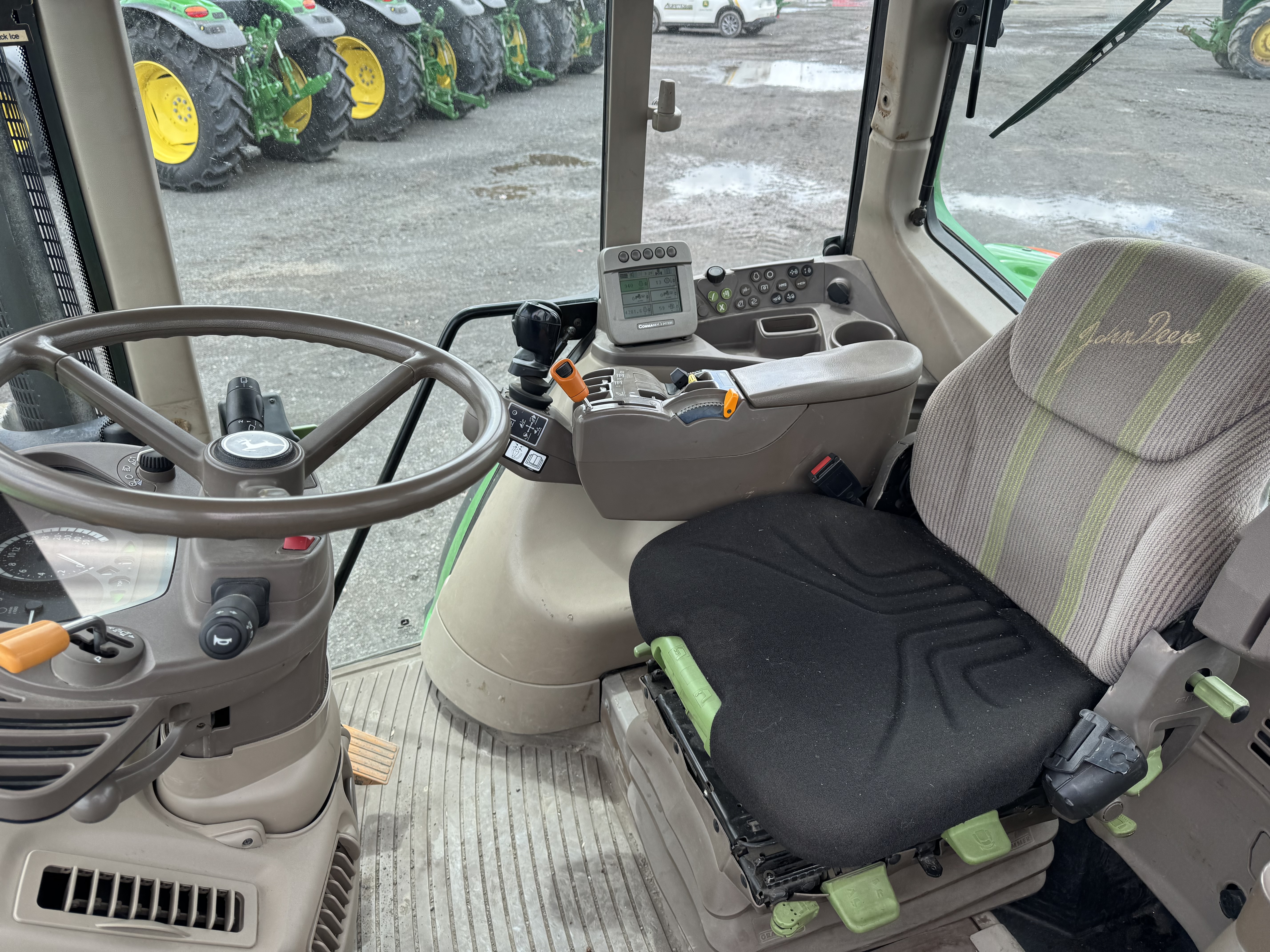 John Deere 6430