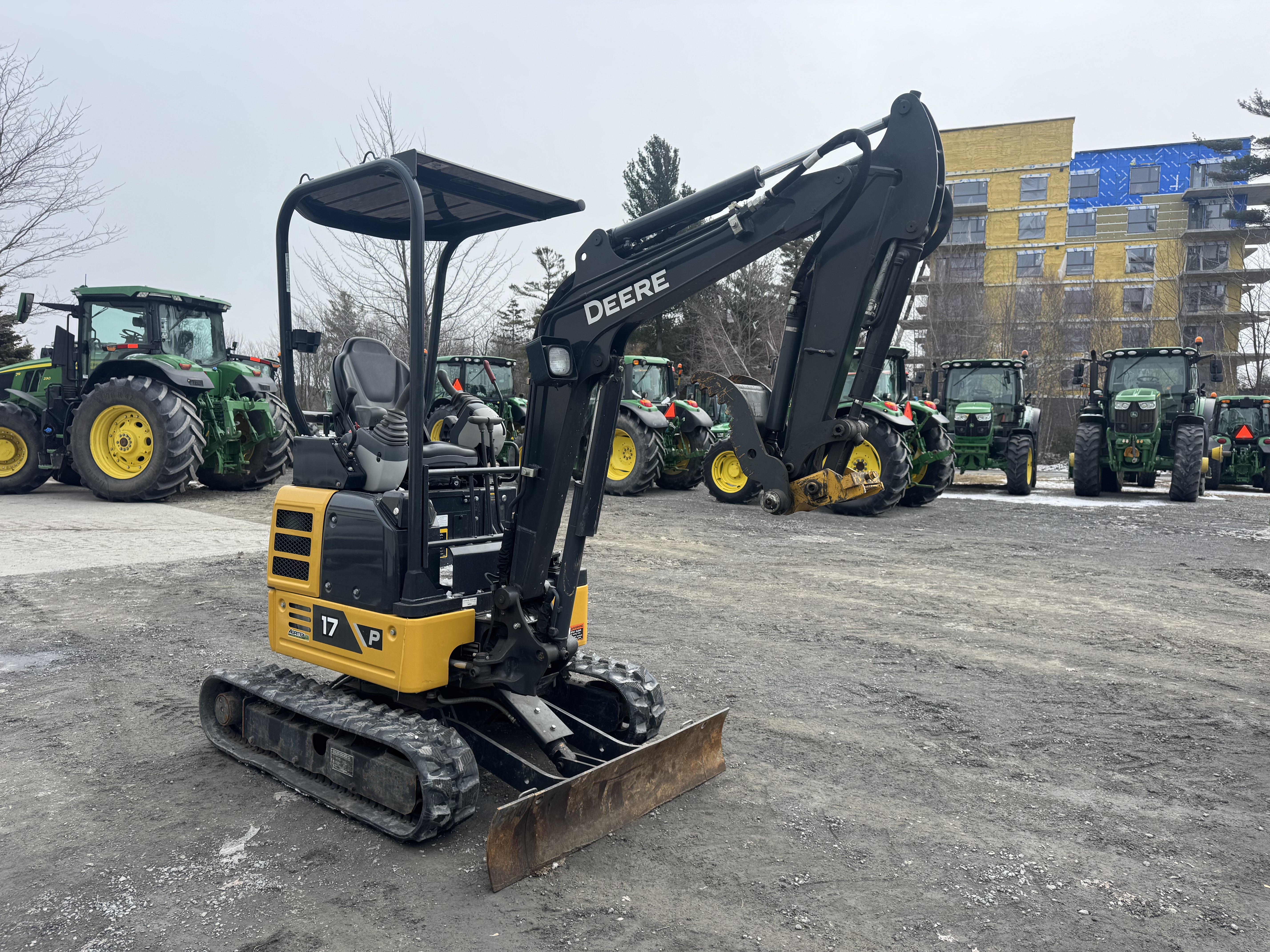 John Deere 17P 