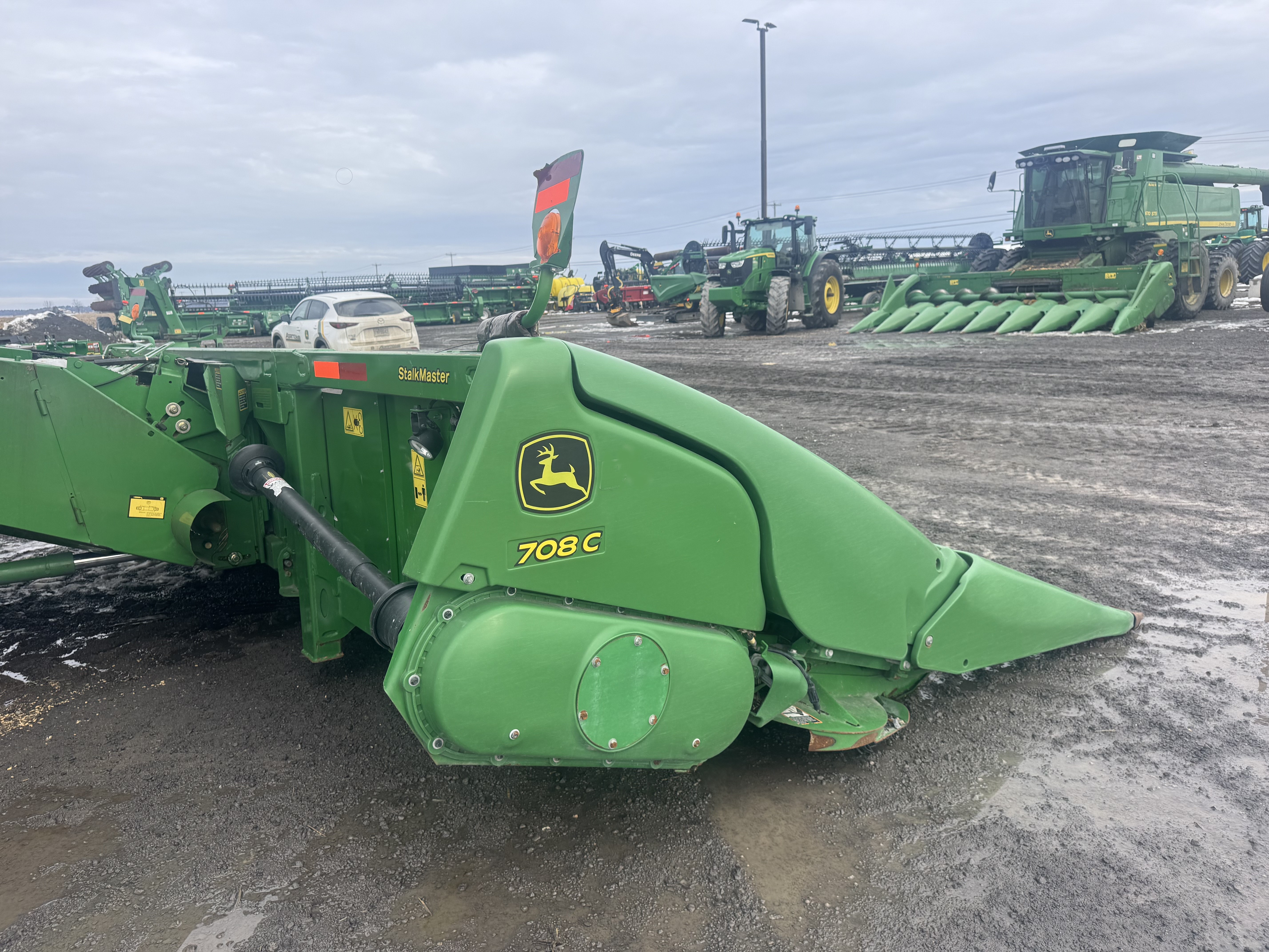 John Deere 708C