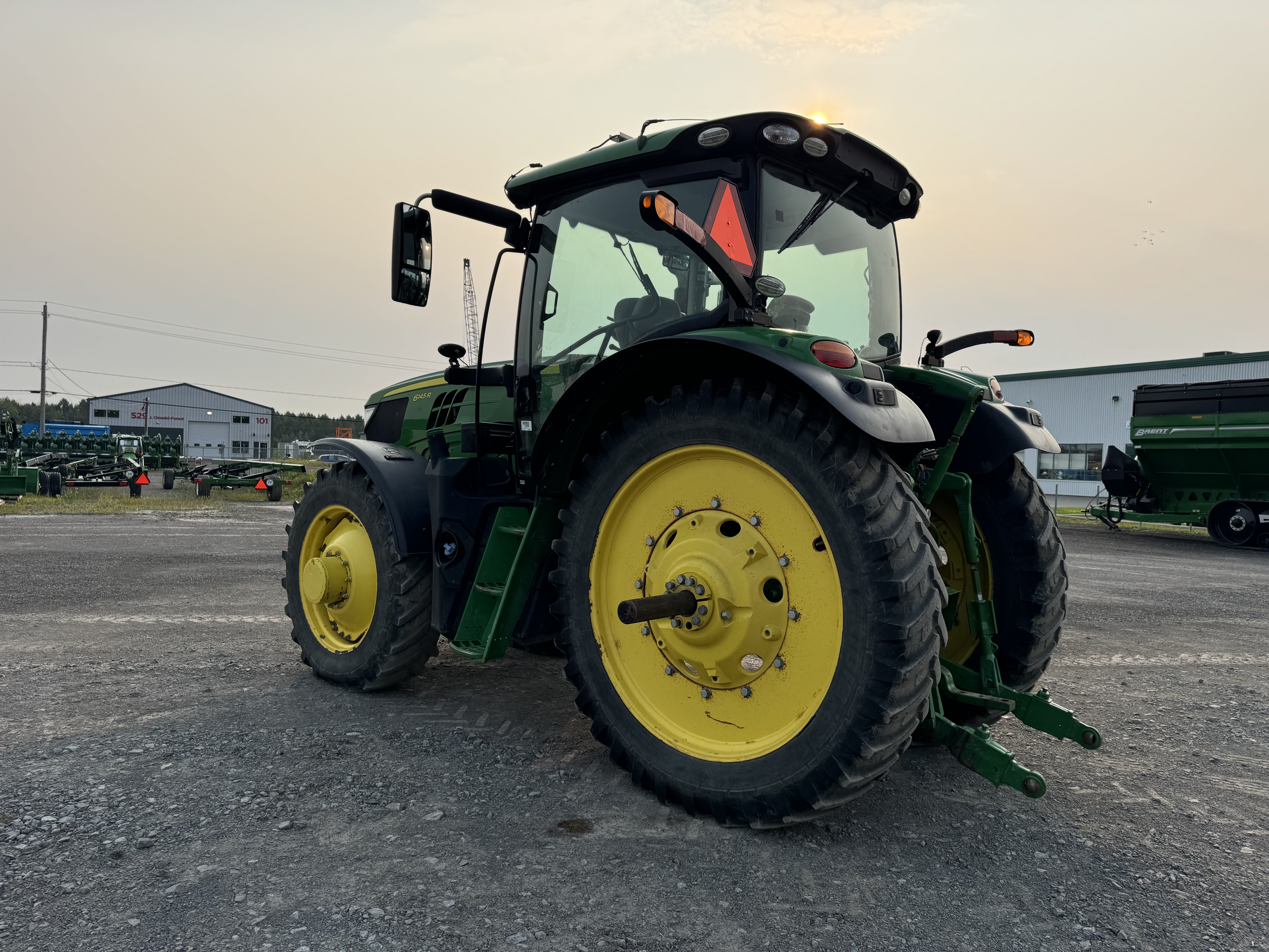 John Deere 6145R