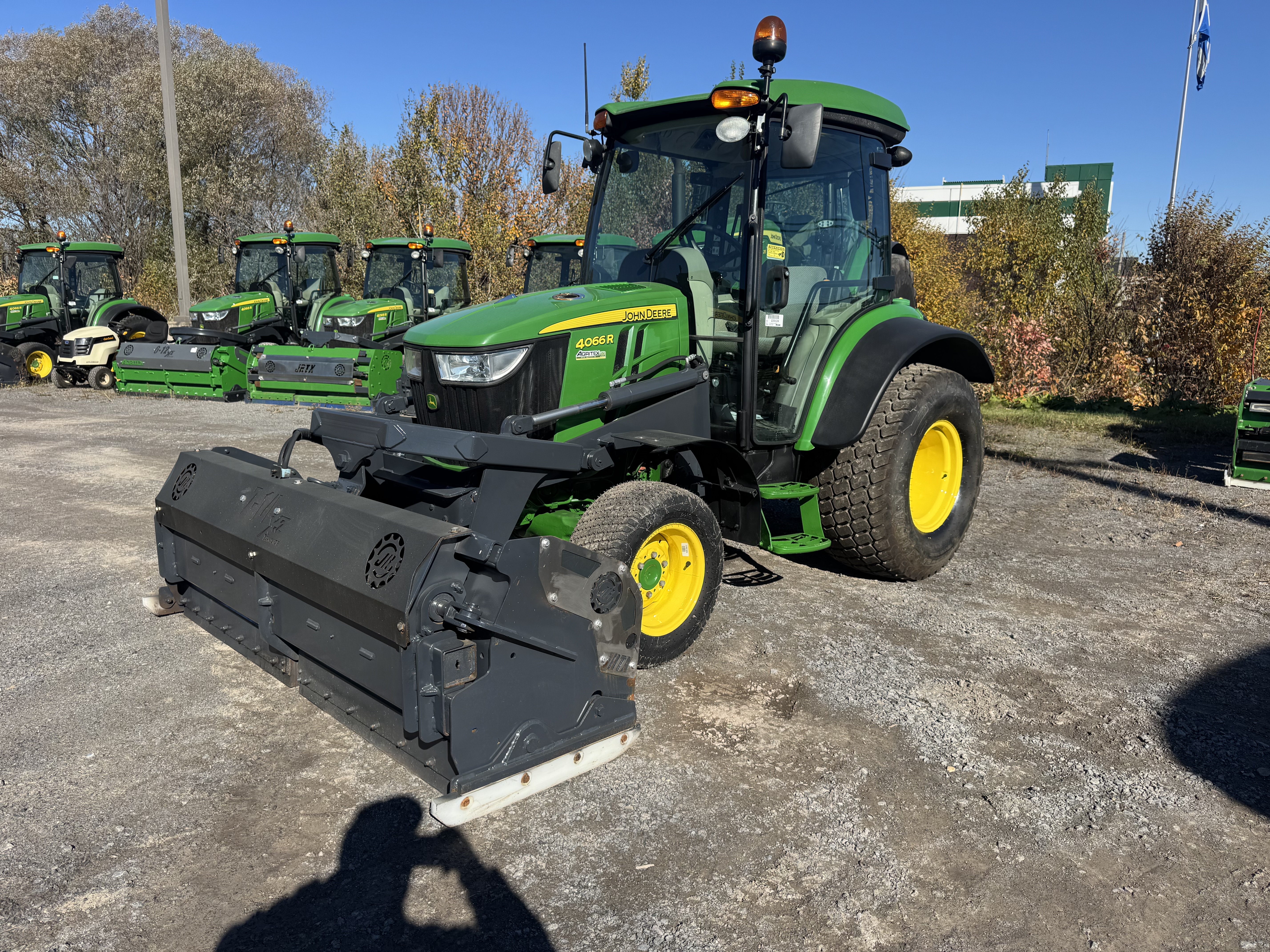 John Deere 4066R TURF JRTX    