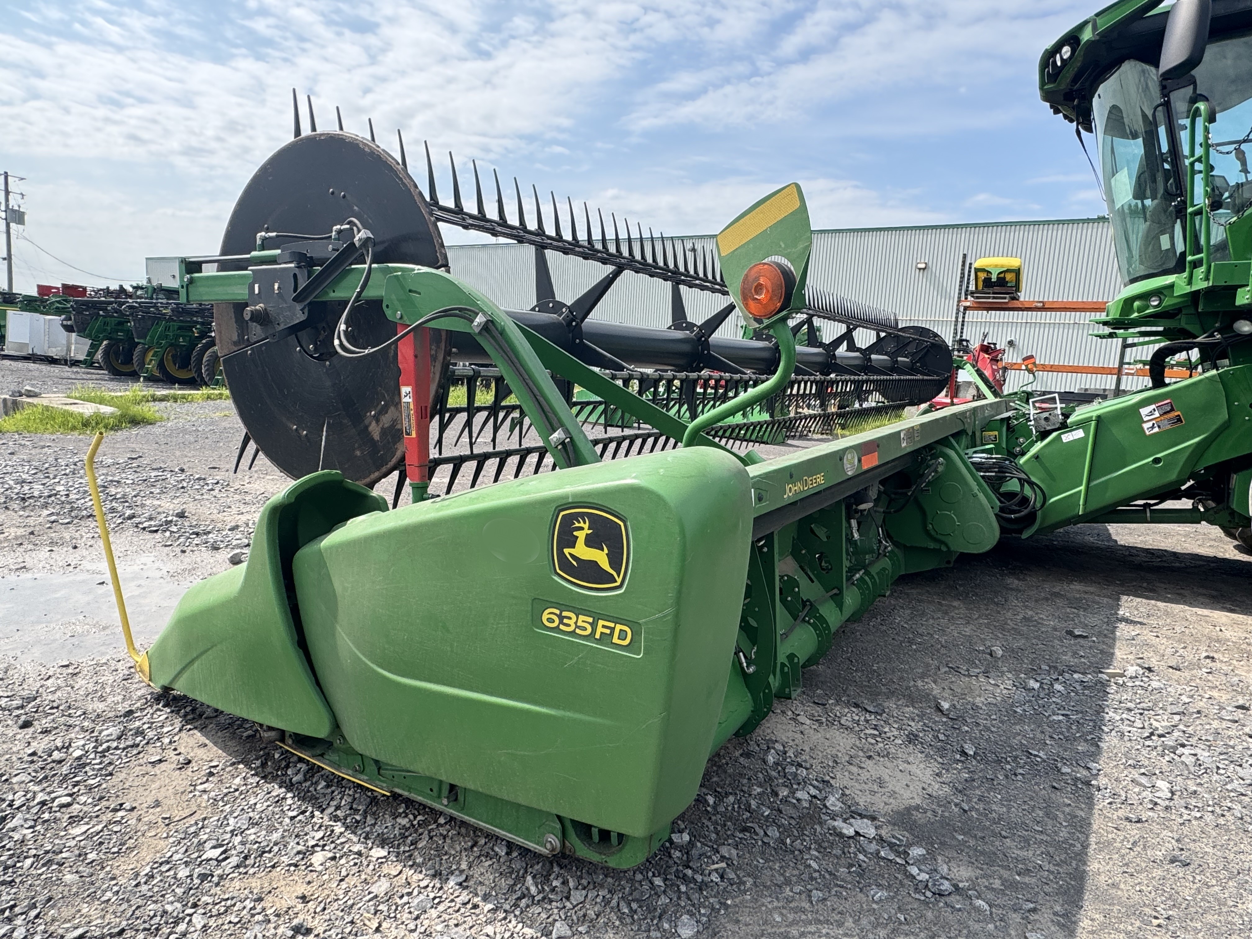 John Deere 635FD