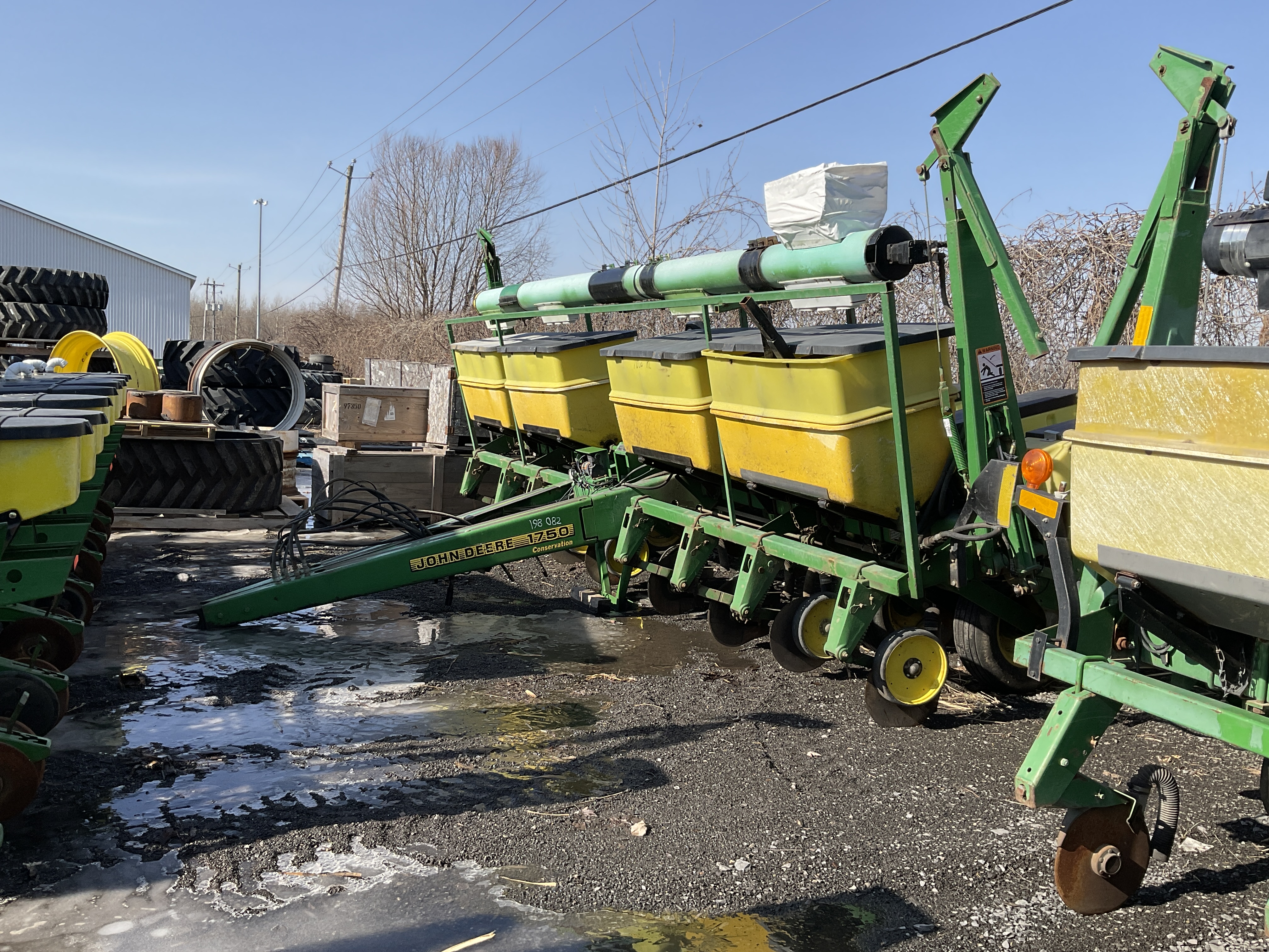 John Deere 1750